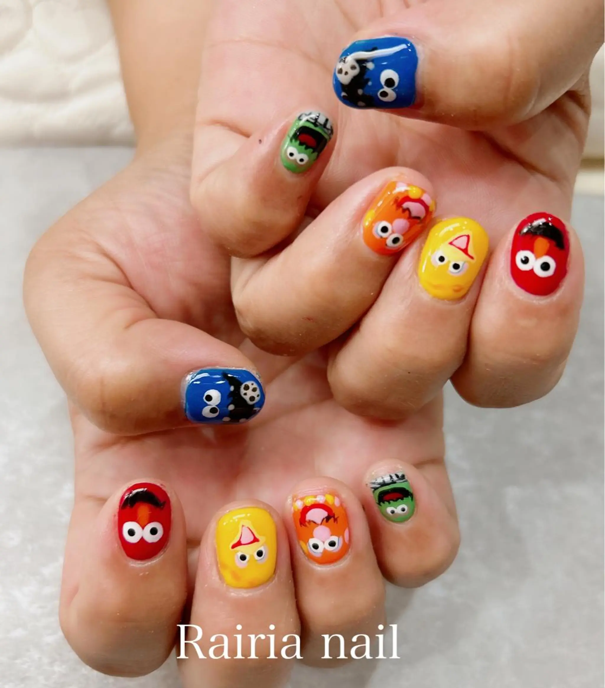 ミディアム Rairia nail本八幡店のネイルデザイン