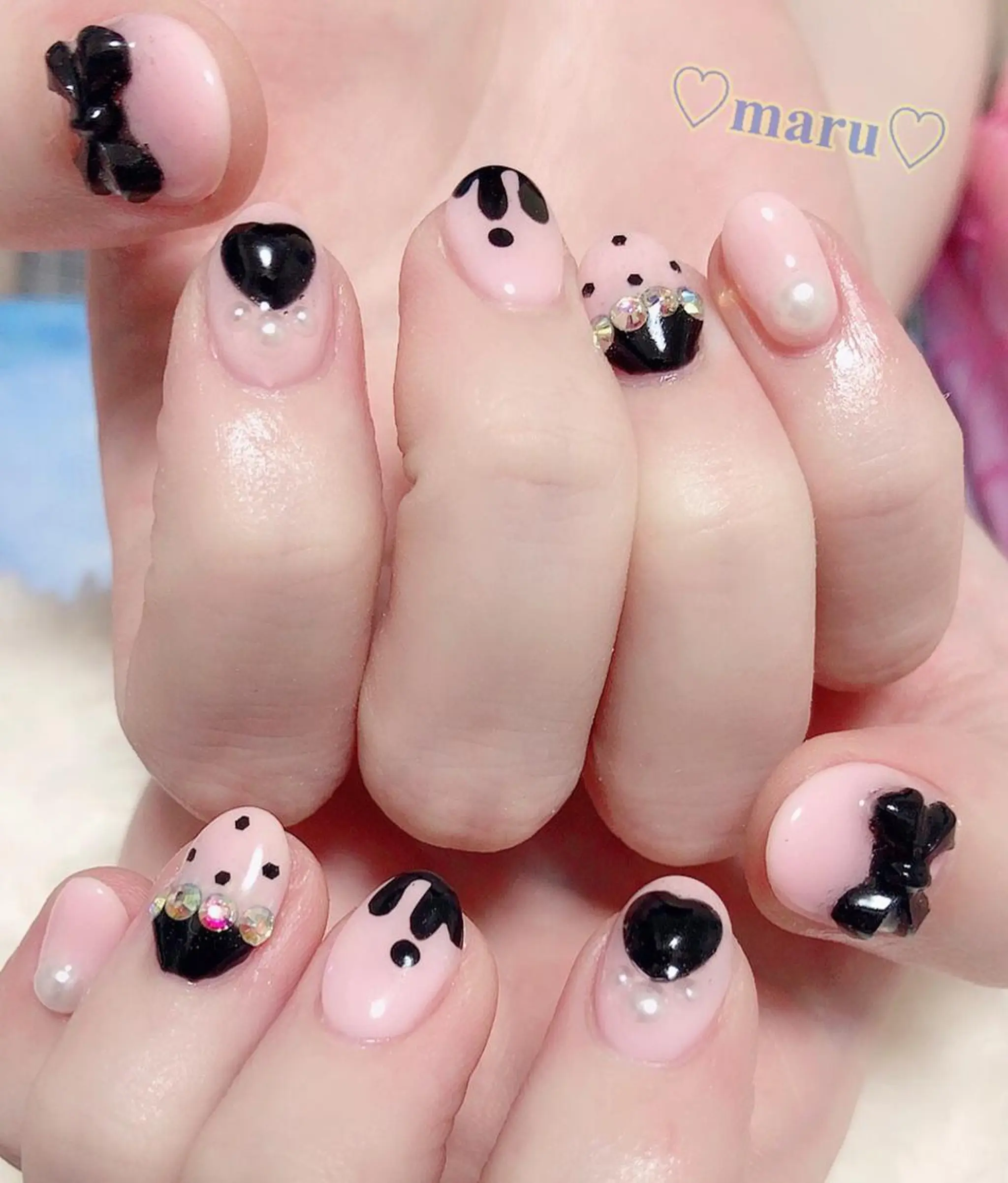 ネイル リボン ハンドネイル フットネイル まるみ ♡のネイルデザイン