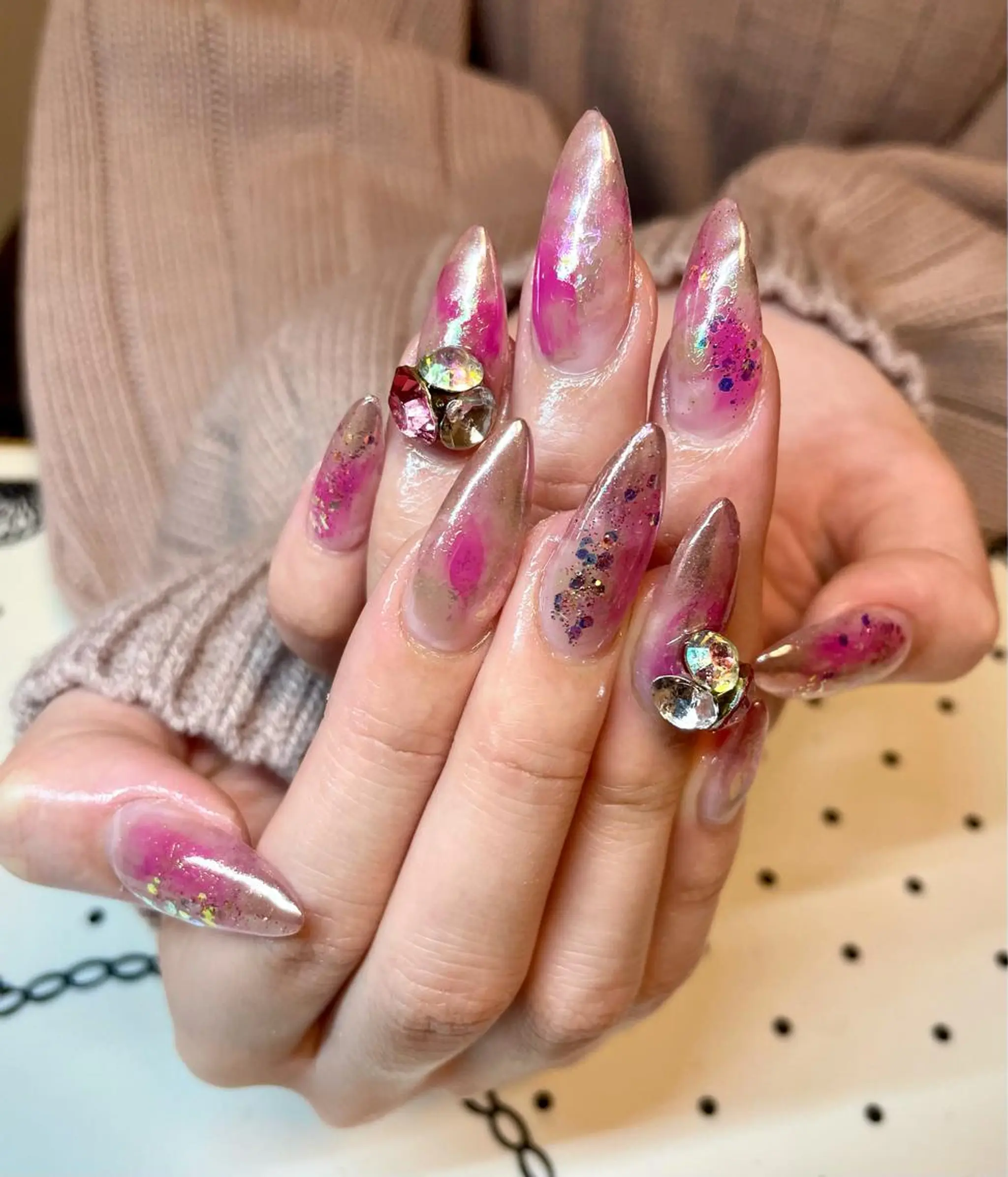 ネイル ハンドネイル nailsalon sugarr所属・nailist cocoのネイルデザイン