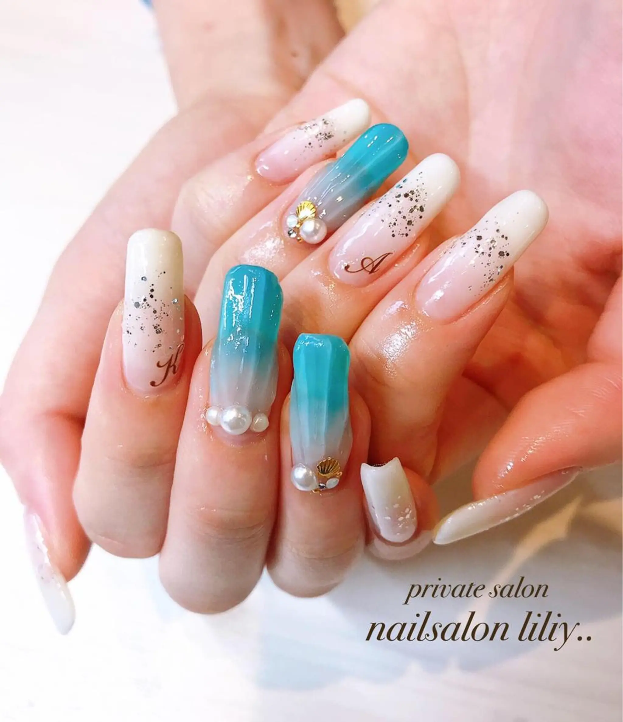 ネイル TERAI ERINAの眉毛・アイブロウイメージ