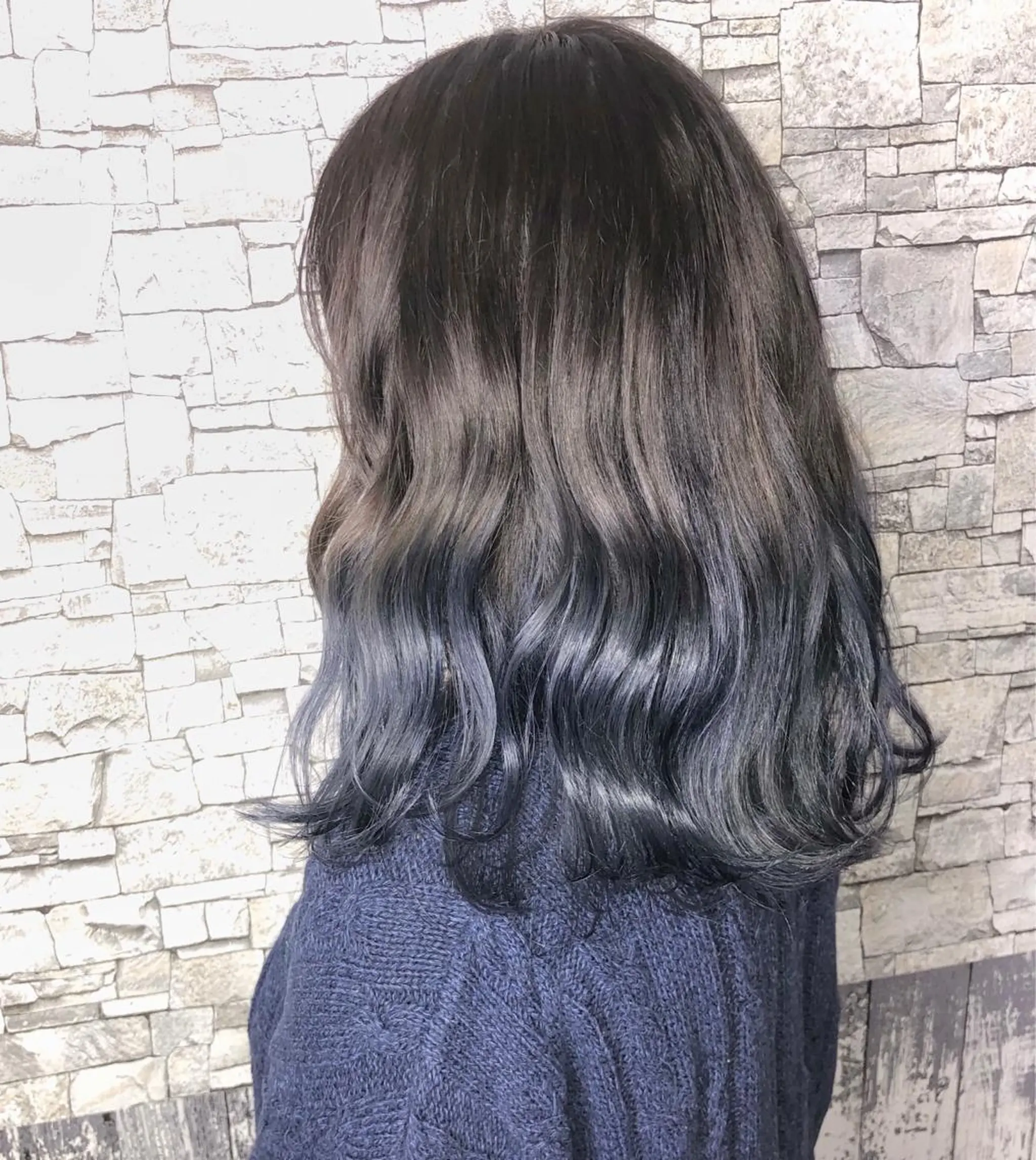 セミロング L'wis所属・🪄🫧ハイトーン/ 乙津茜🐰L'wisのヘアスタイル