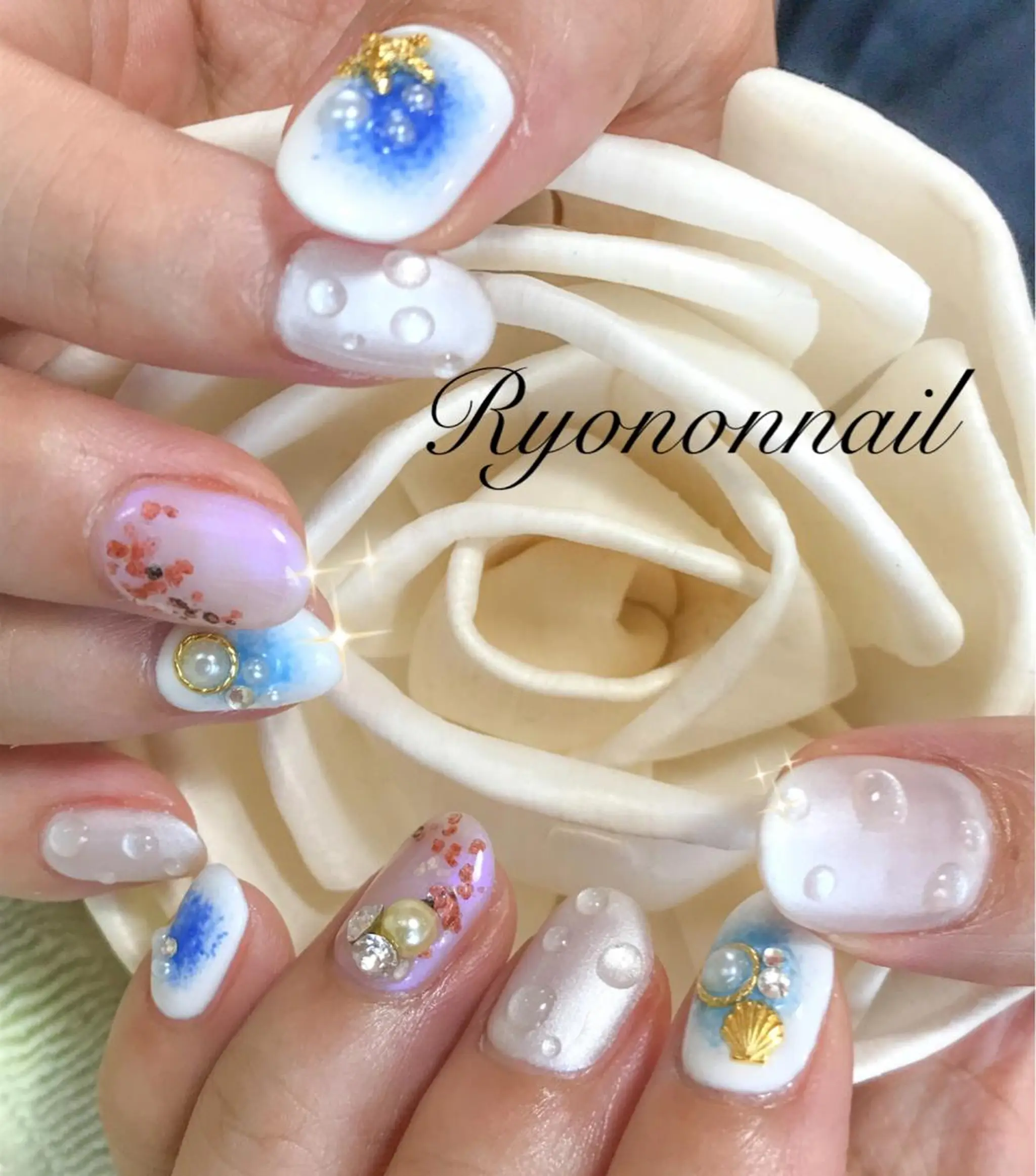 ネイル ゴージャス Ryononnail(リョノンネイル)所属・Ryononnail 上谷典子のネイルデザイン