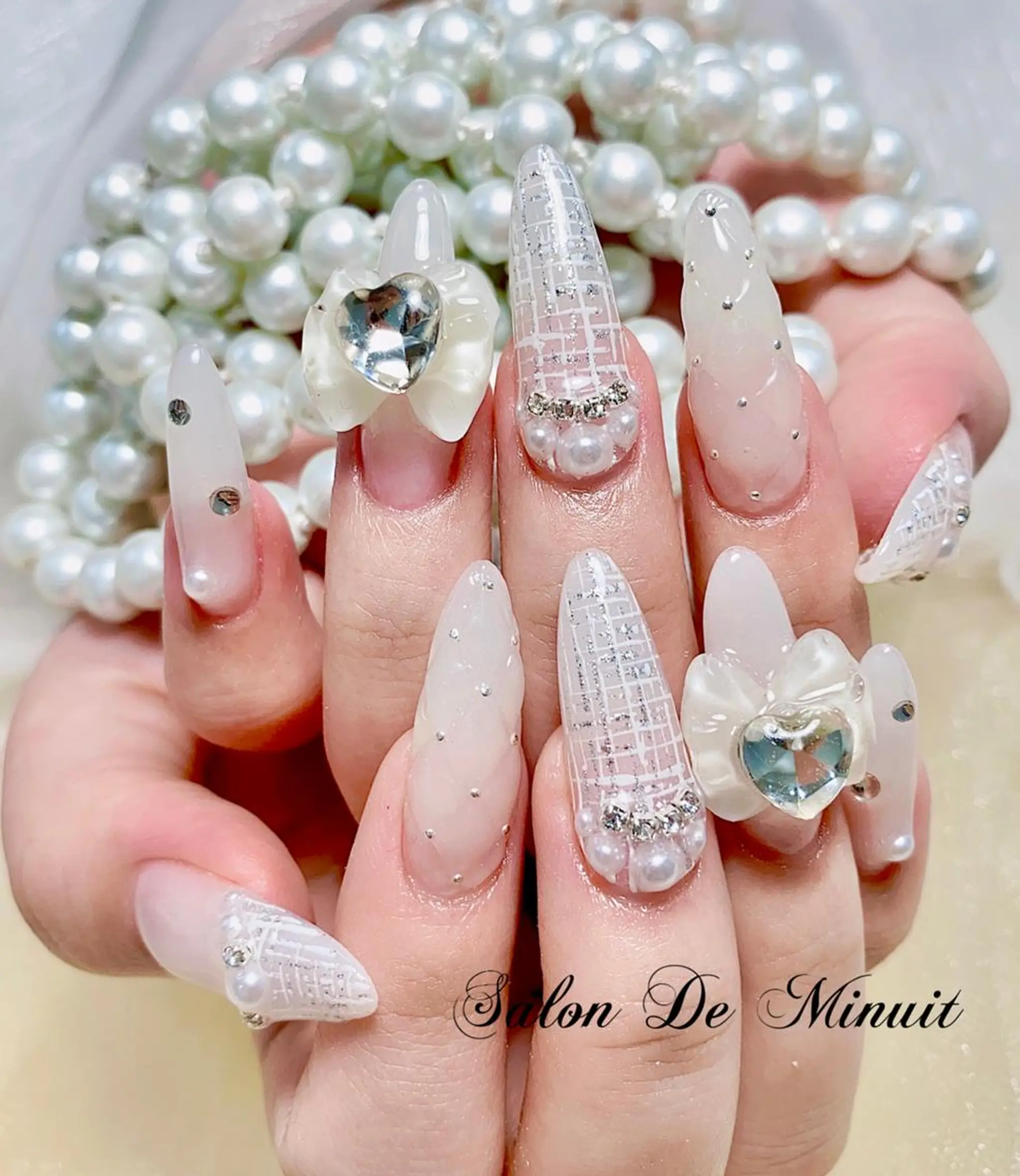 ネイル ハンドネイル ハンドケア Momo 🤍のネイルデザイン