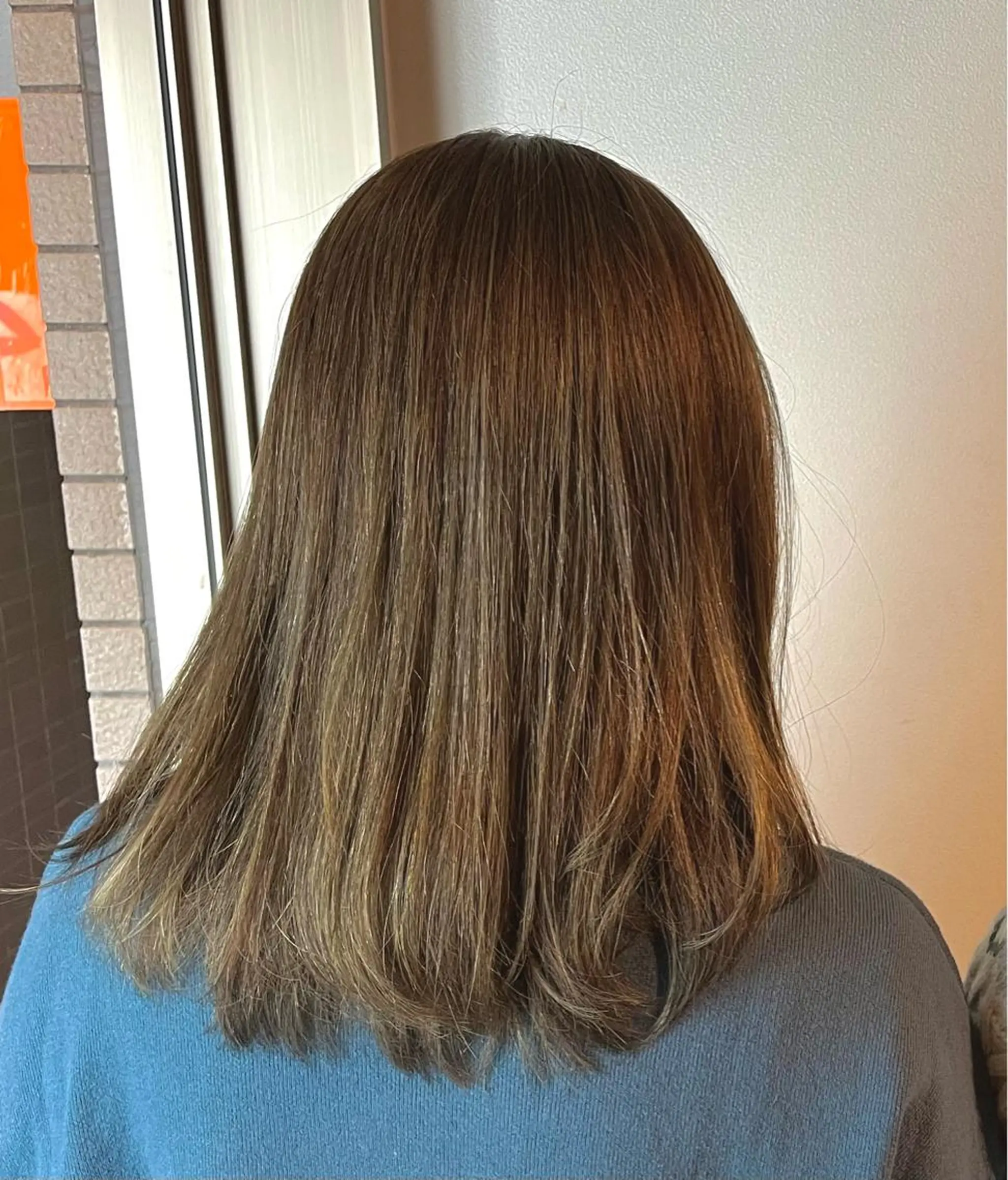 ミディアム カラー カット ヘアカラー うしだ かおるのヘアスタイル