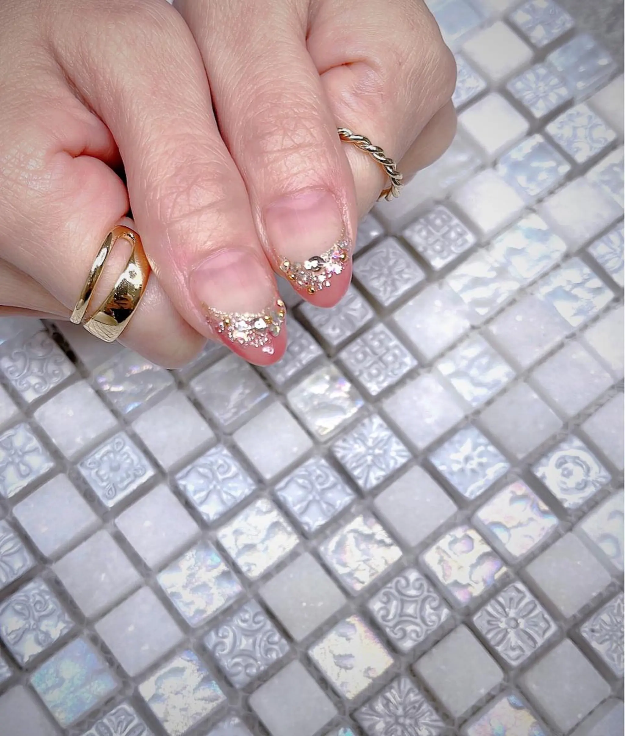 ミディアム めぐみのネイルサロン 惠のネイルデザイン