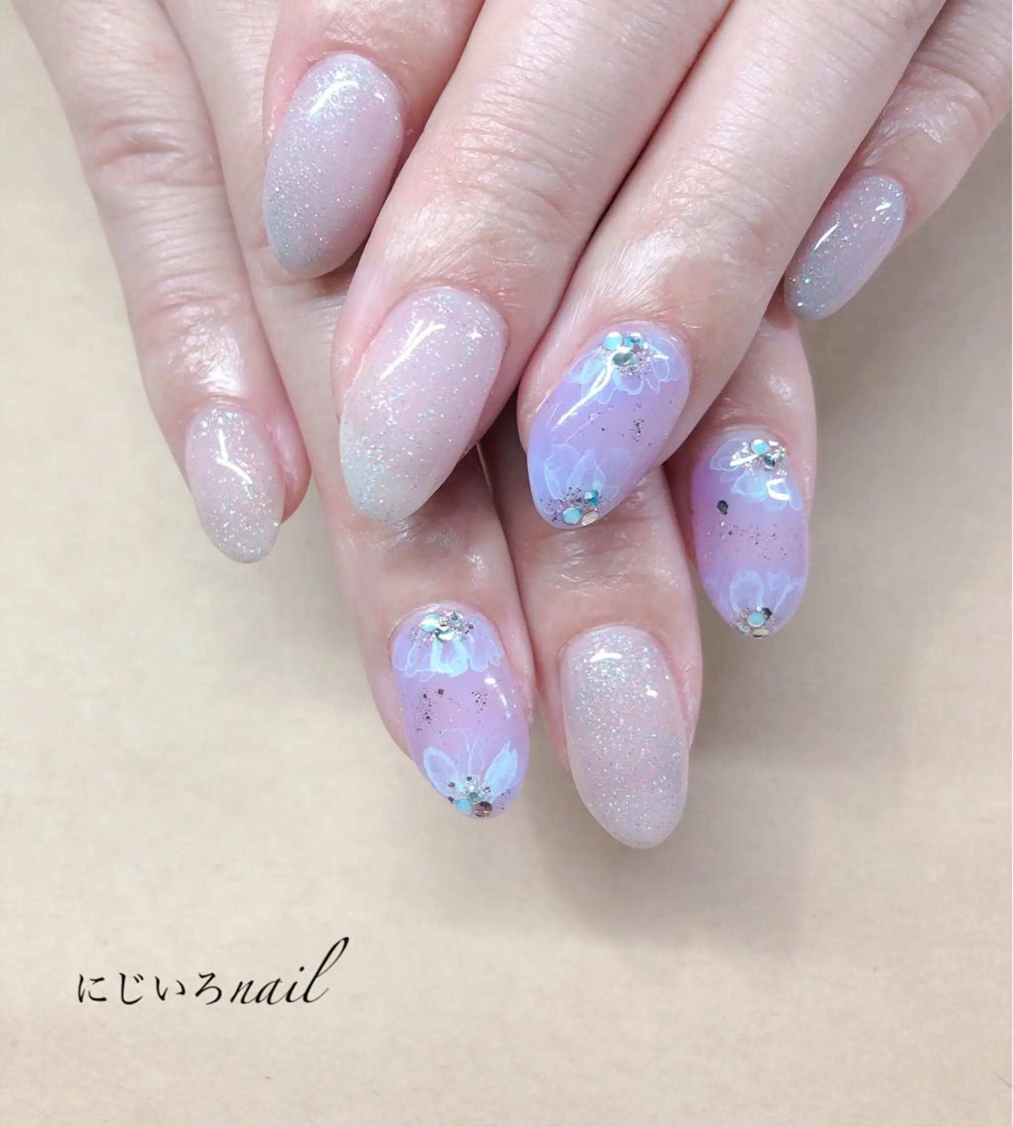 ネイル にじいろ nailのネイルデザイン