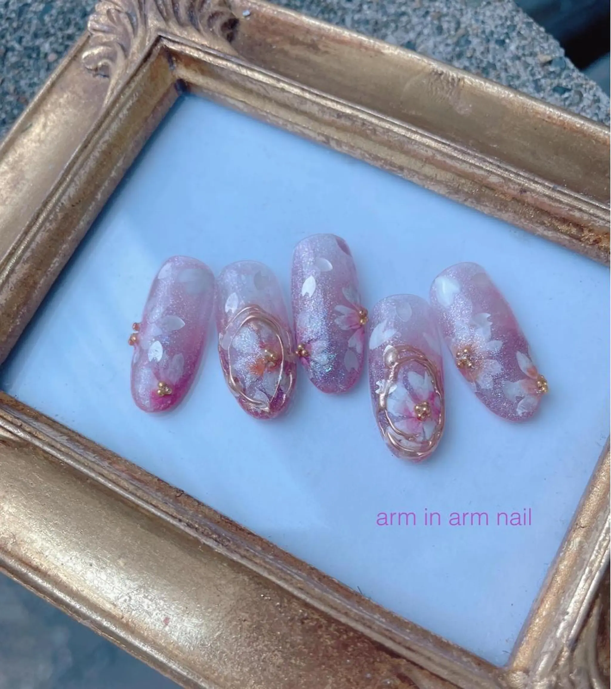 ネイル arm in arm ︎✿Yamamotoのマツエク・マツパデザイン