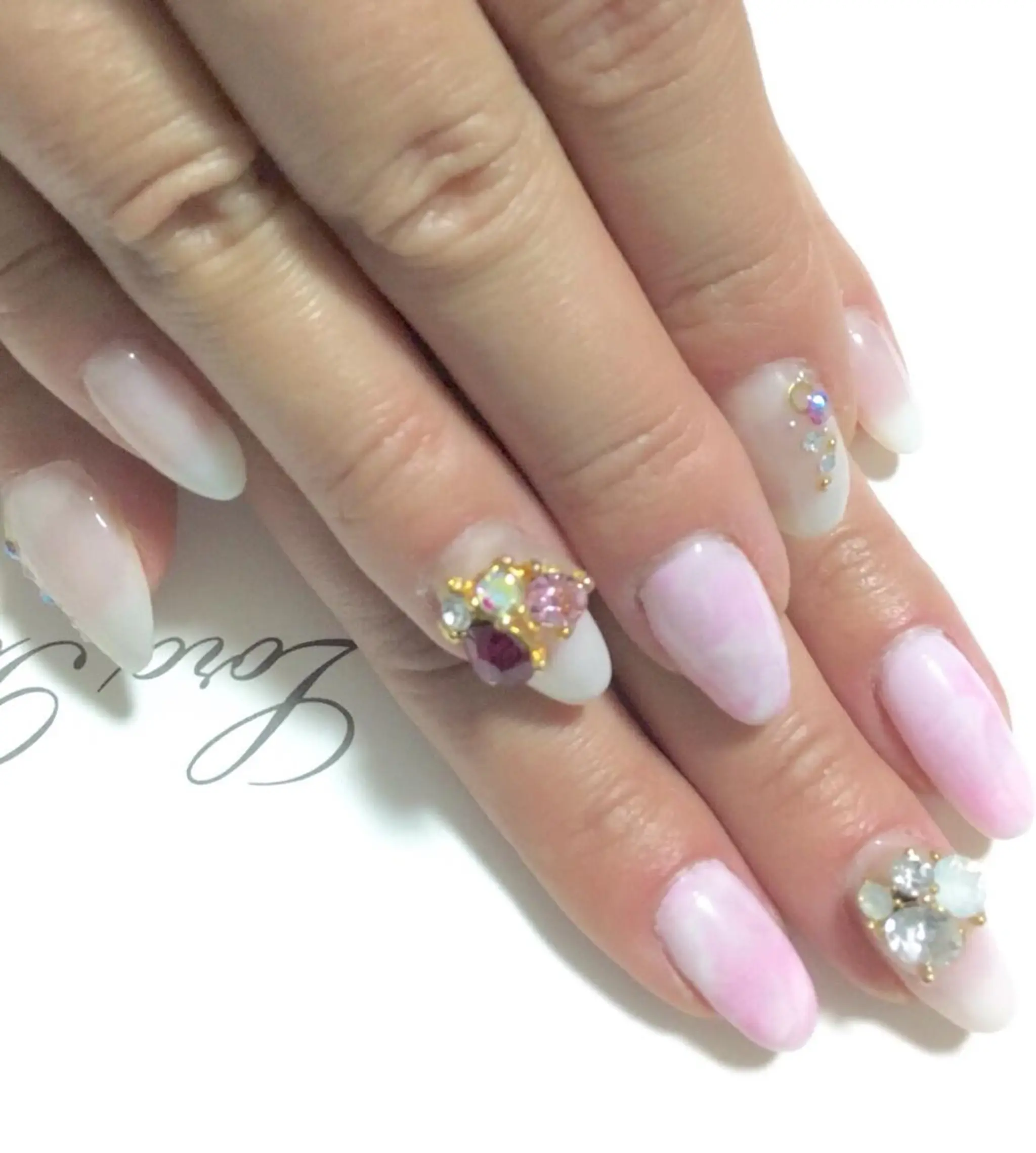 ネイル パラジェル取扱サロン rosa nailのネイルデザイン