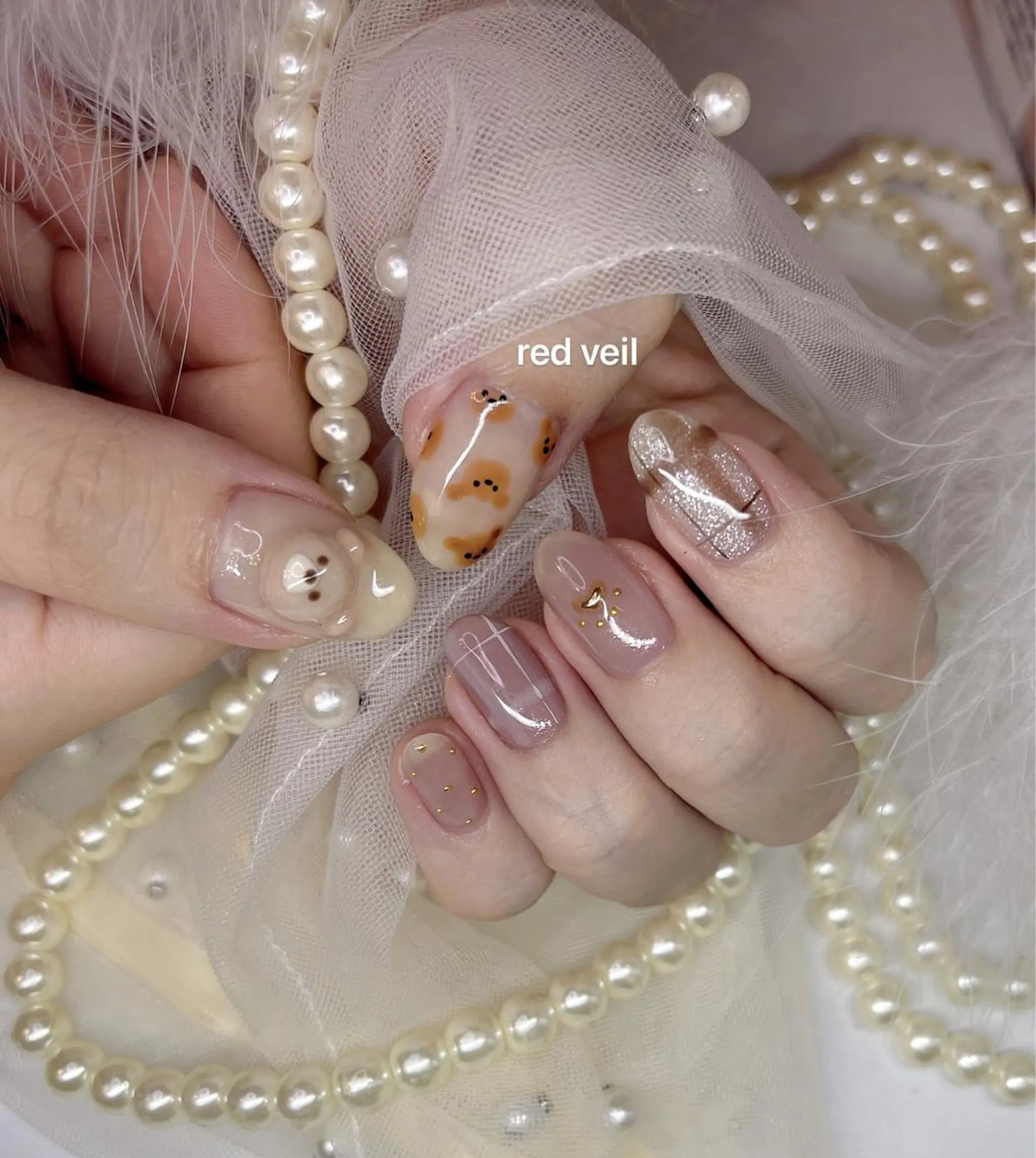 ミディアム ネイル ハンドネイル 長さ出し専門 nynaのネイルデザイン