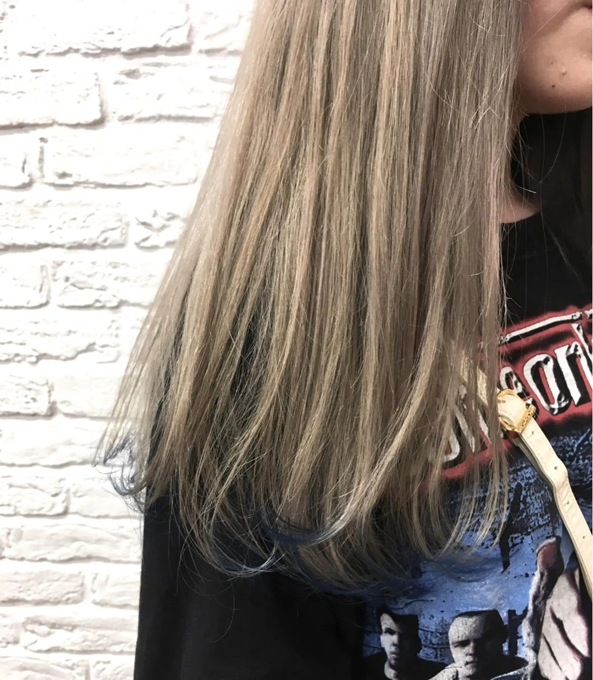 セミロング カラー 山口 悟のヘアスタイル