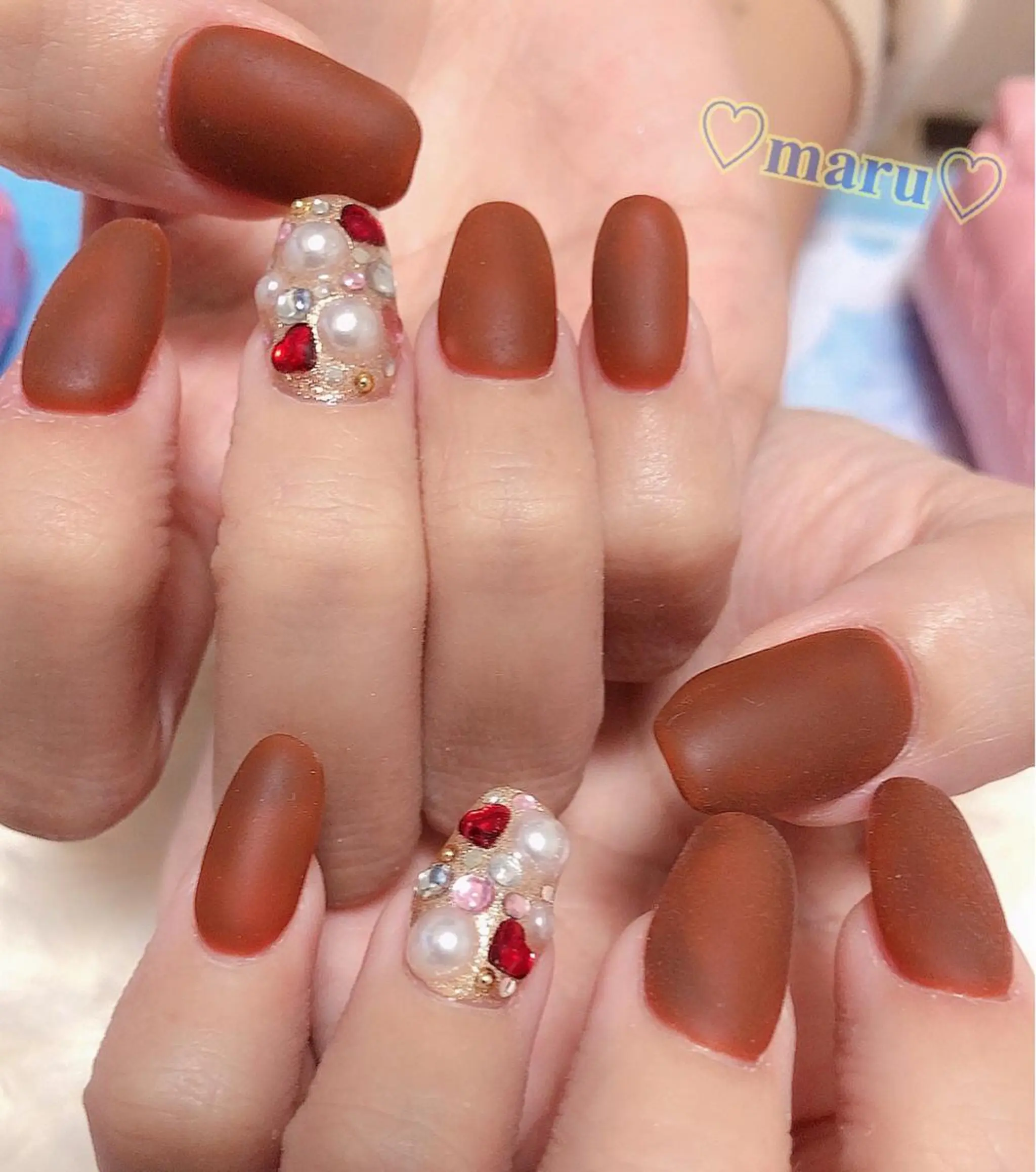 ネイル ハンドネイル フットネイル まるみ ♡のネイルデザイン