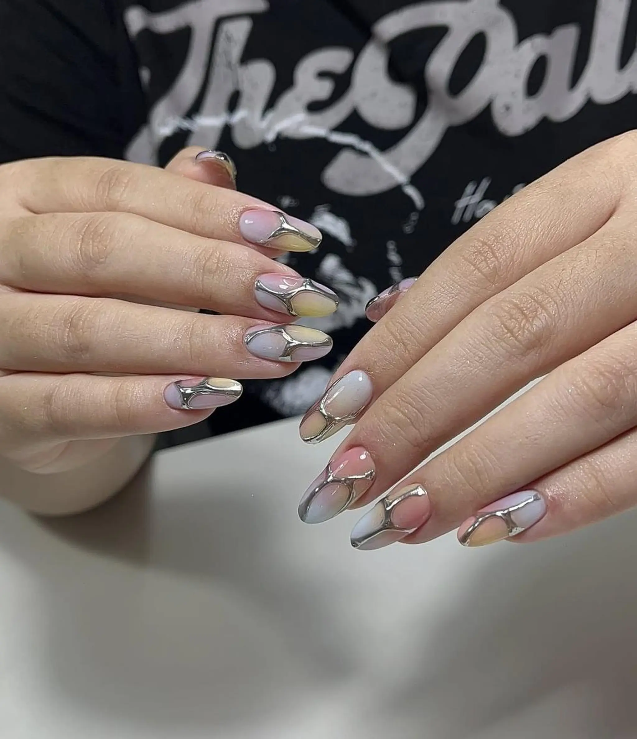 ネイル アートネイル オーロラネイル ブルー チークネイル フットネイル Nails168 ネイルズイロハのネイルデザイン