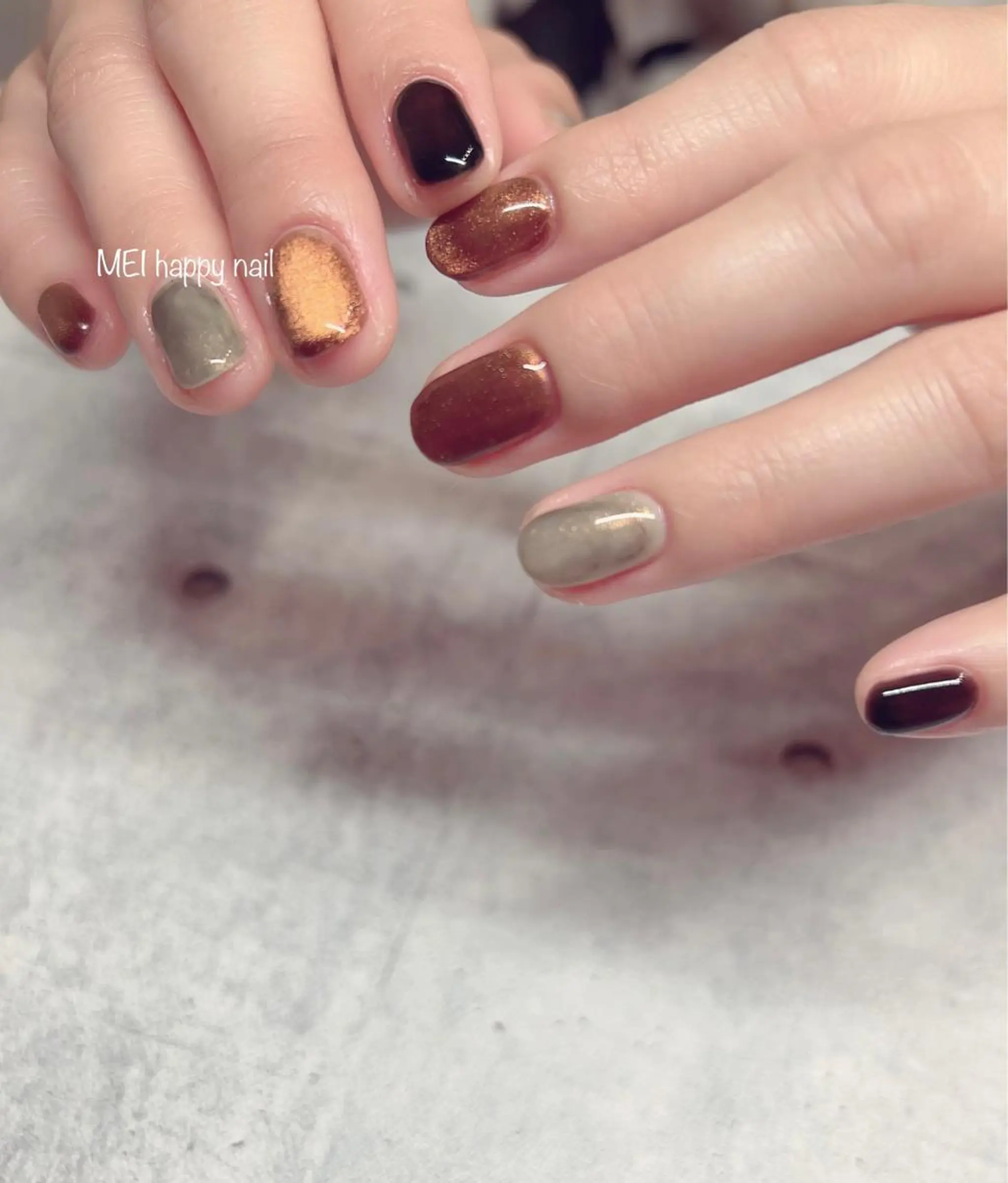 ネイル マグネットネイル ニュアンスネイル ハンドネイル 北浦和 自爪育成ケアのネイルデザイン