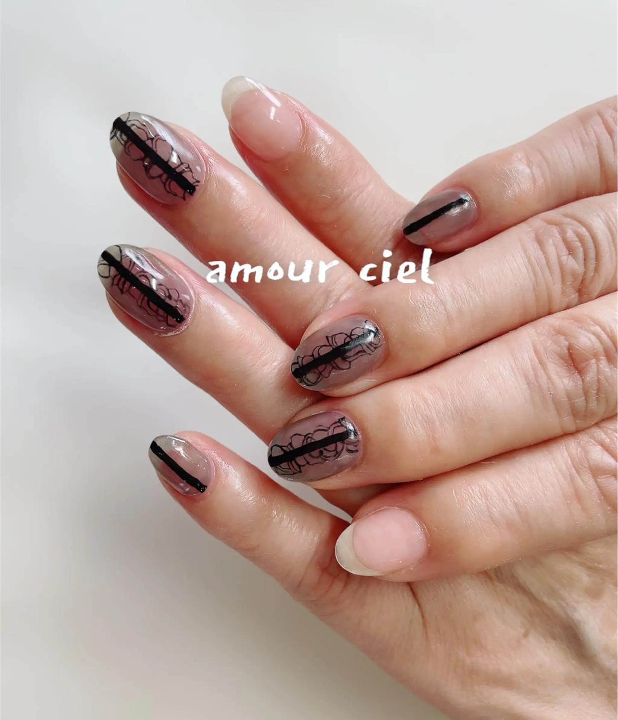 ネイル amour ciel所属・amour ciel あゆみ…☺︎のネイルデザイン