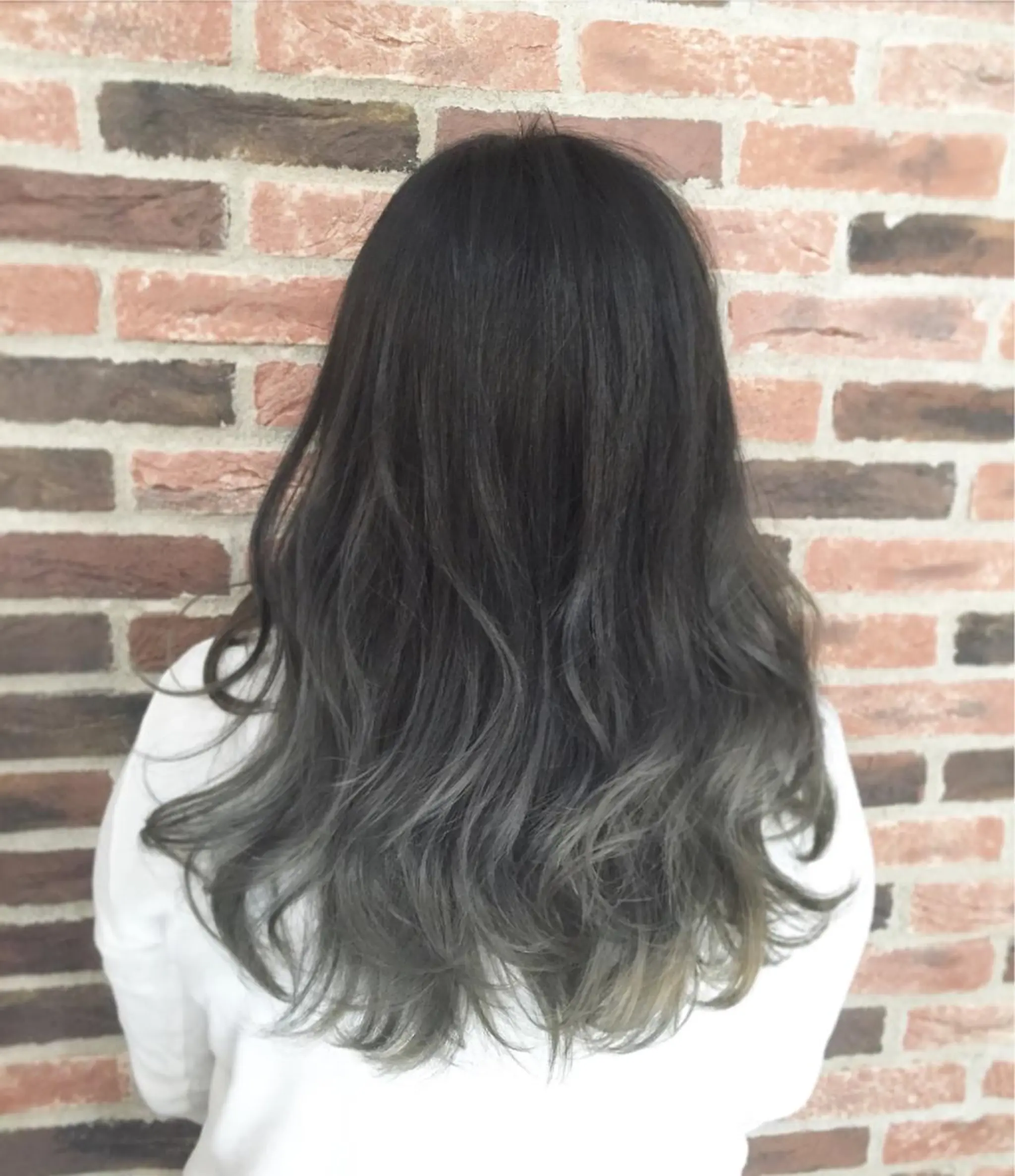 ミディアム セミロング カラー グラデーションカラー グレージュ Men's BIRTH by happiness 梅田中崎町店所属・メンズ特化美容師 カラー専門ぺーターのヘアスタイル