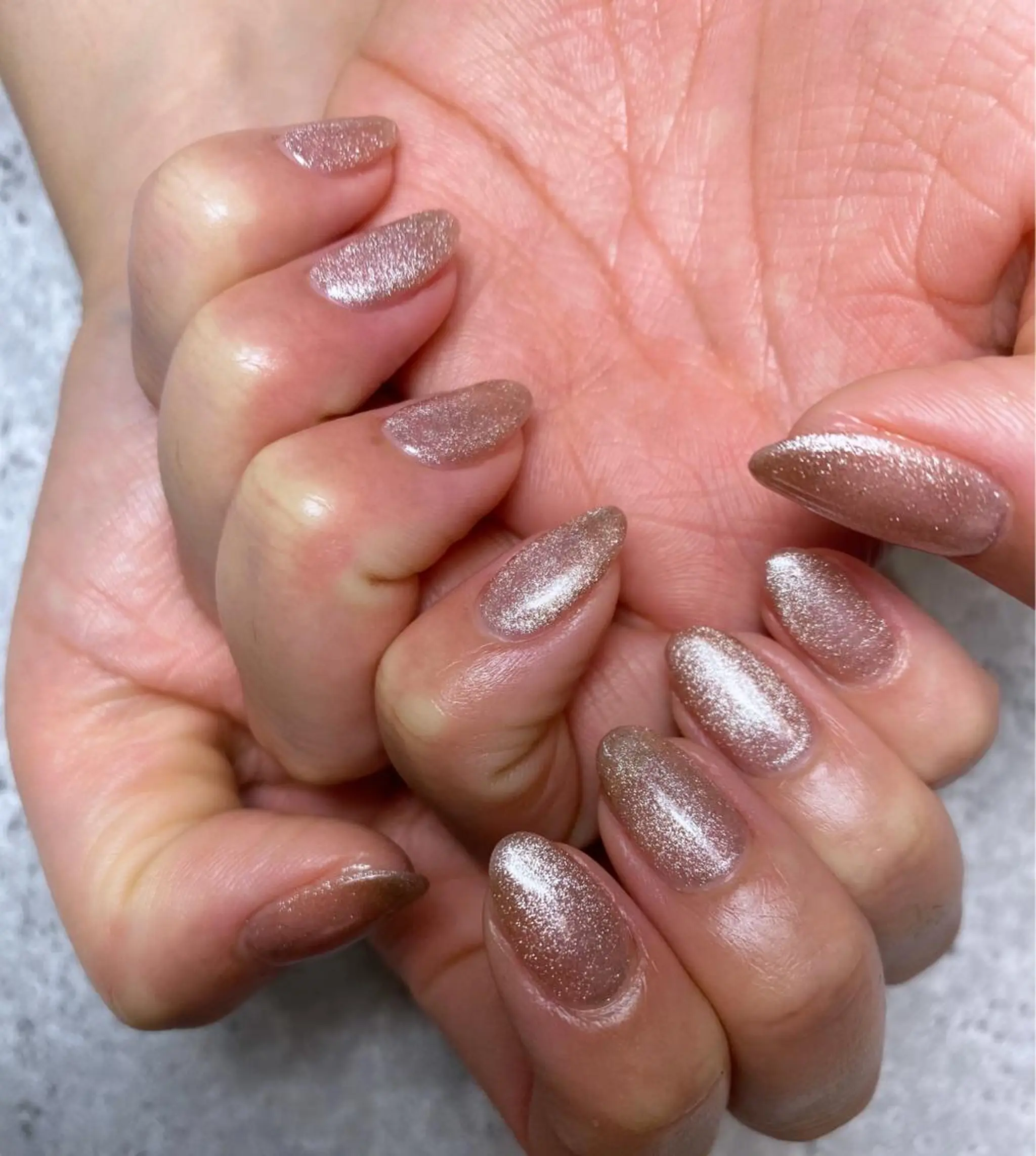 ネイル マグネットネイル ハンドネイル ハンドケア 🌿Charme🌿 MAIのネイルデザイン