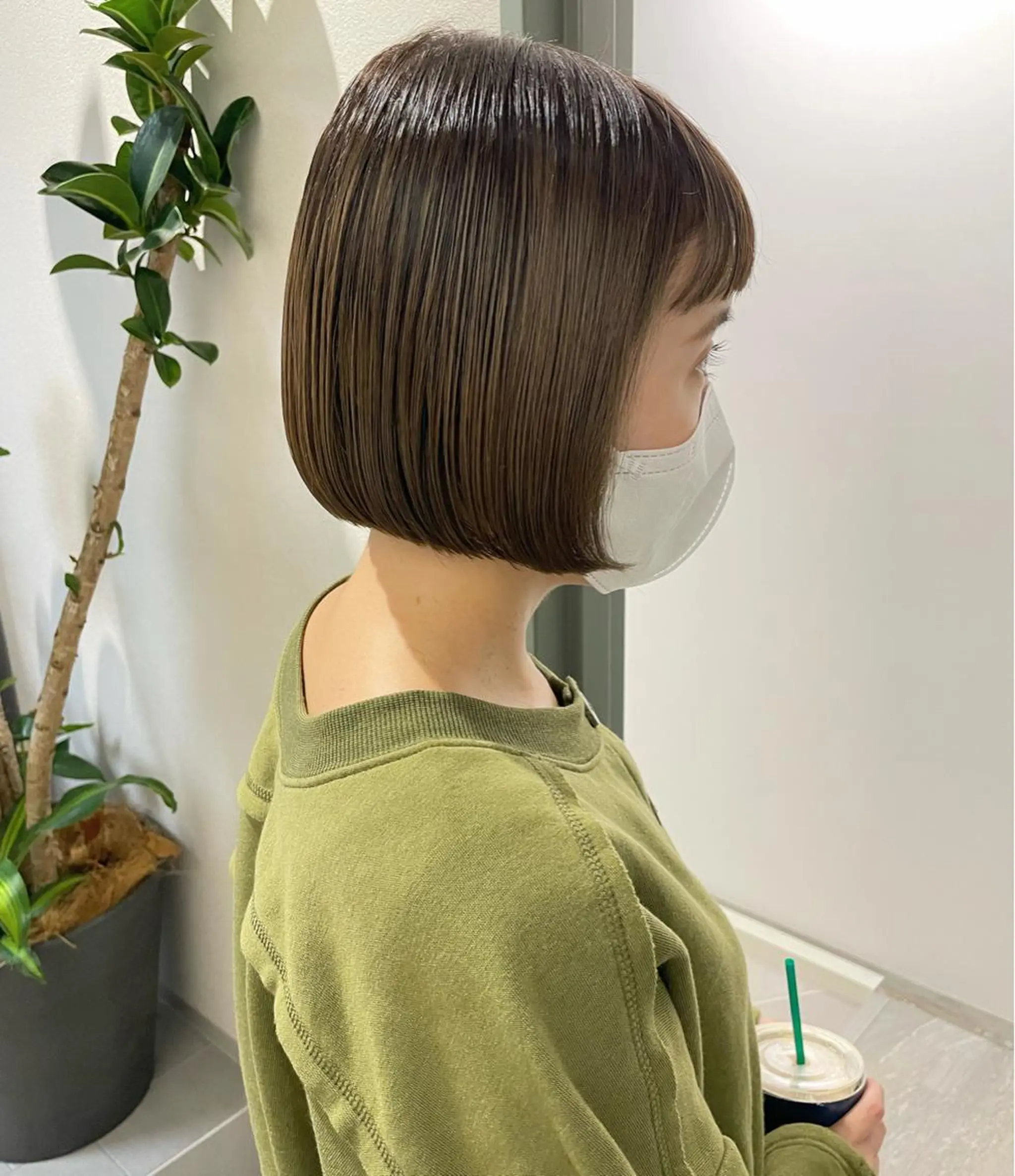 ショート カット 🌸インナーカラー 🌸藤井春華のヘアスタイル