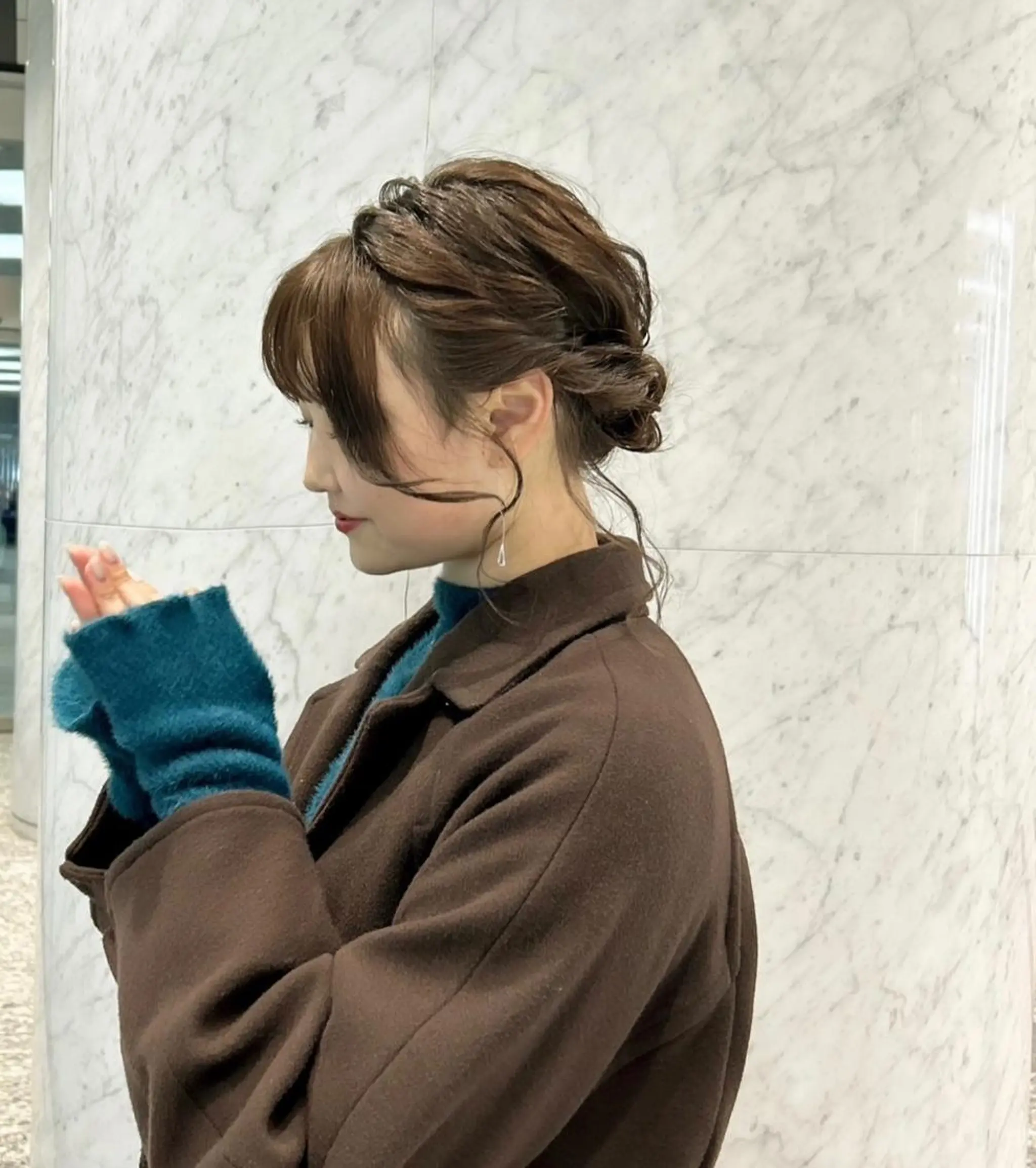 ミディアム 井上 亜海のヘアスタイル