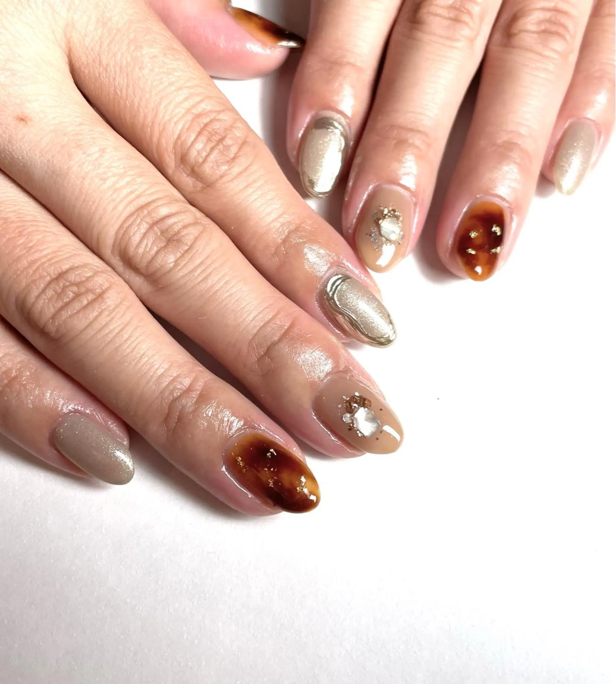 ネイル べっ甲ネイル le_rire _nailのネイルデザイン