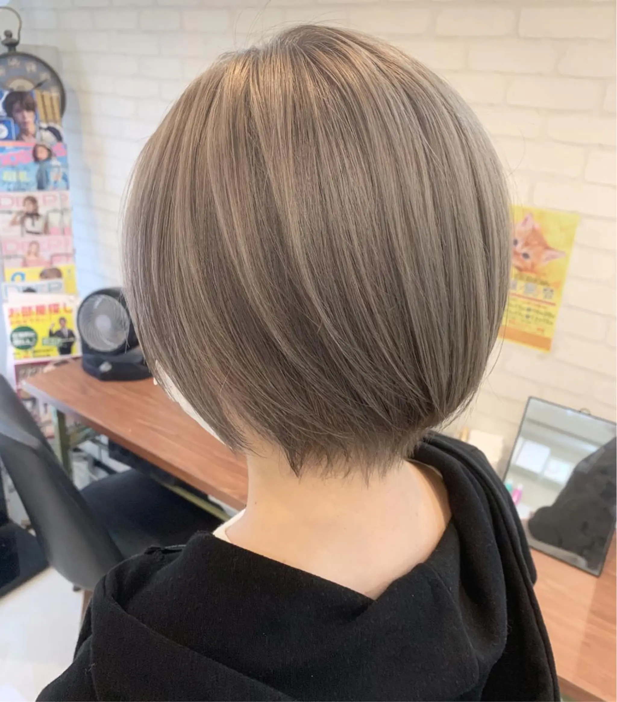 ショート カラー ヘアカラー トリートメント Nino（ニーノ）所属・にしき さんのヘアスタイル