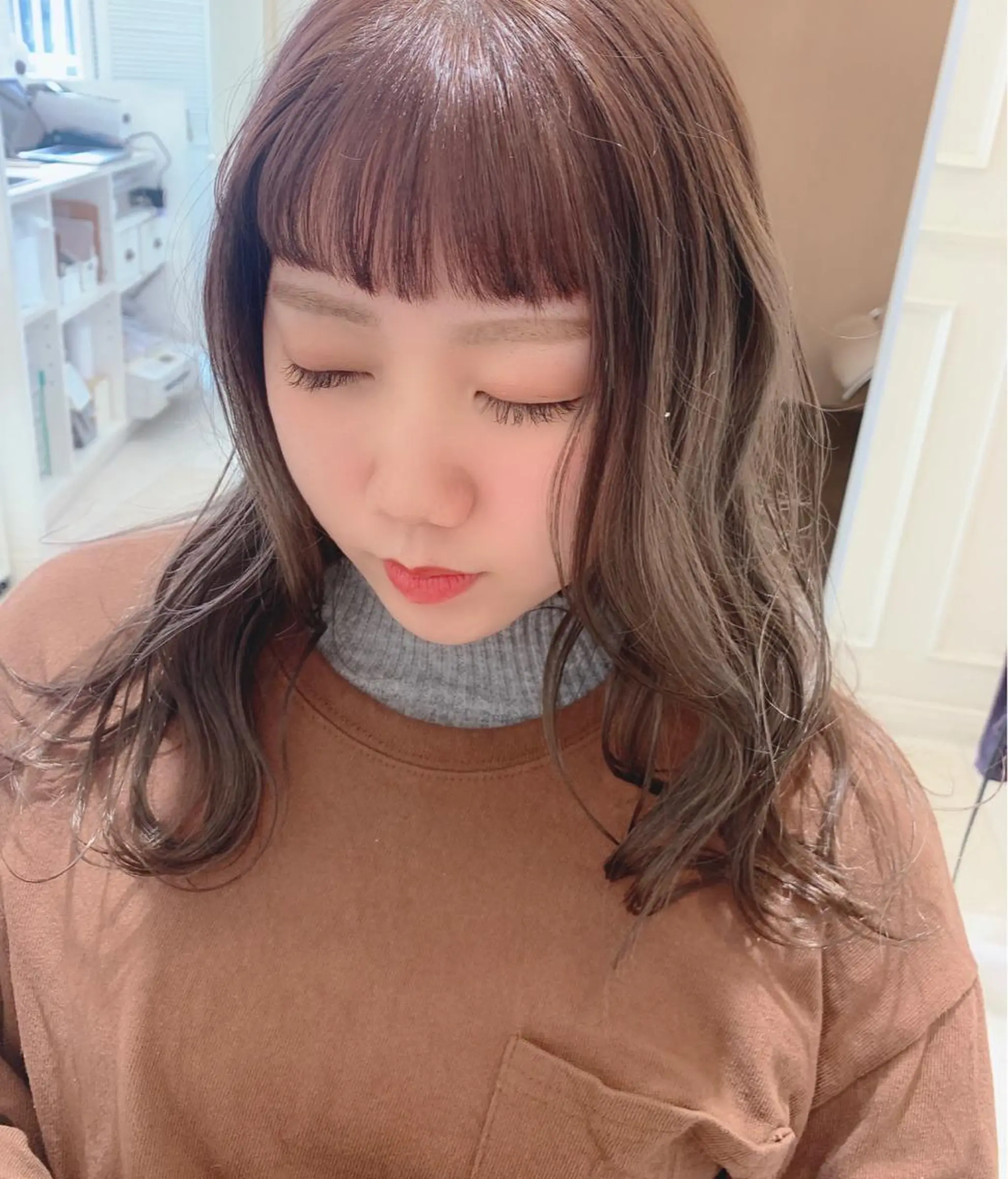ミディアム オン眉 🍒顔周り/レイヤー /韓国風/アリサ🍒のヘアスタイル