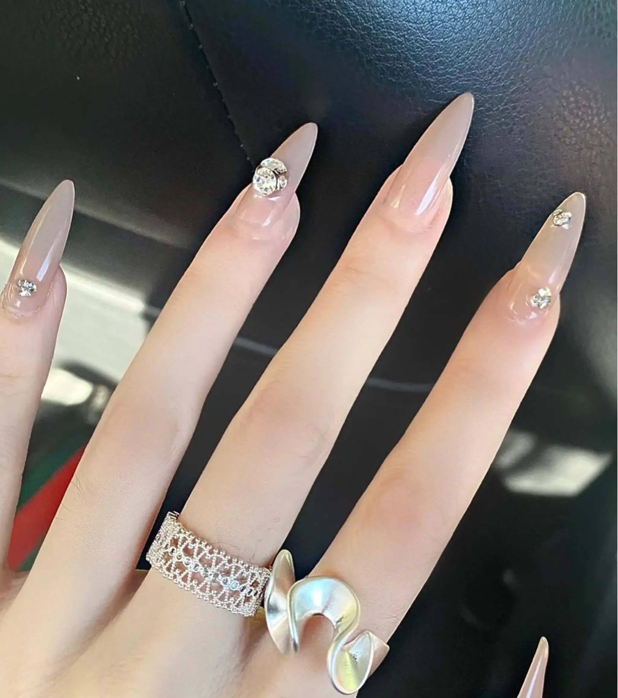 ネイル u1salon所属・ゆい ユイのネイルデザイン