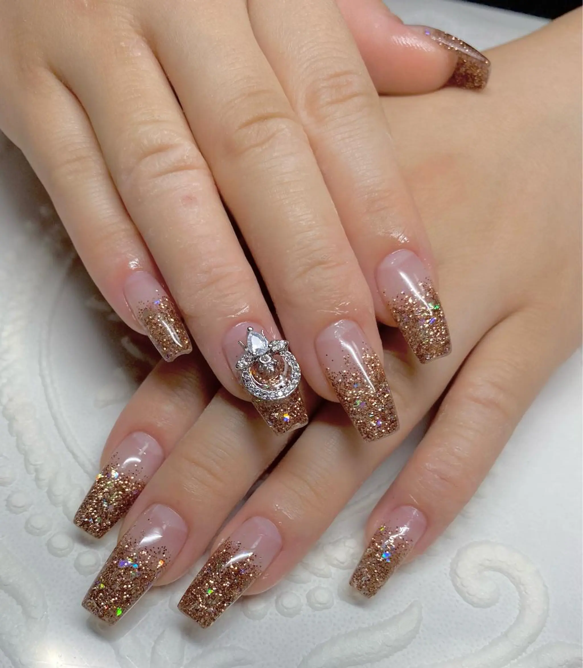 セミロング ネイル ラメ(グリッター) ハンドネイル lune nail_2017のその他イメージ