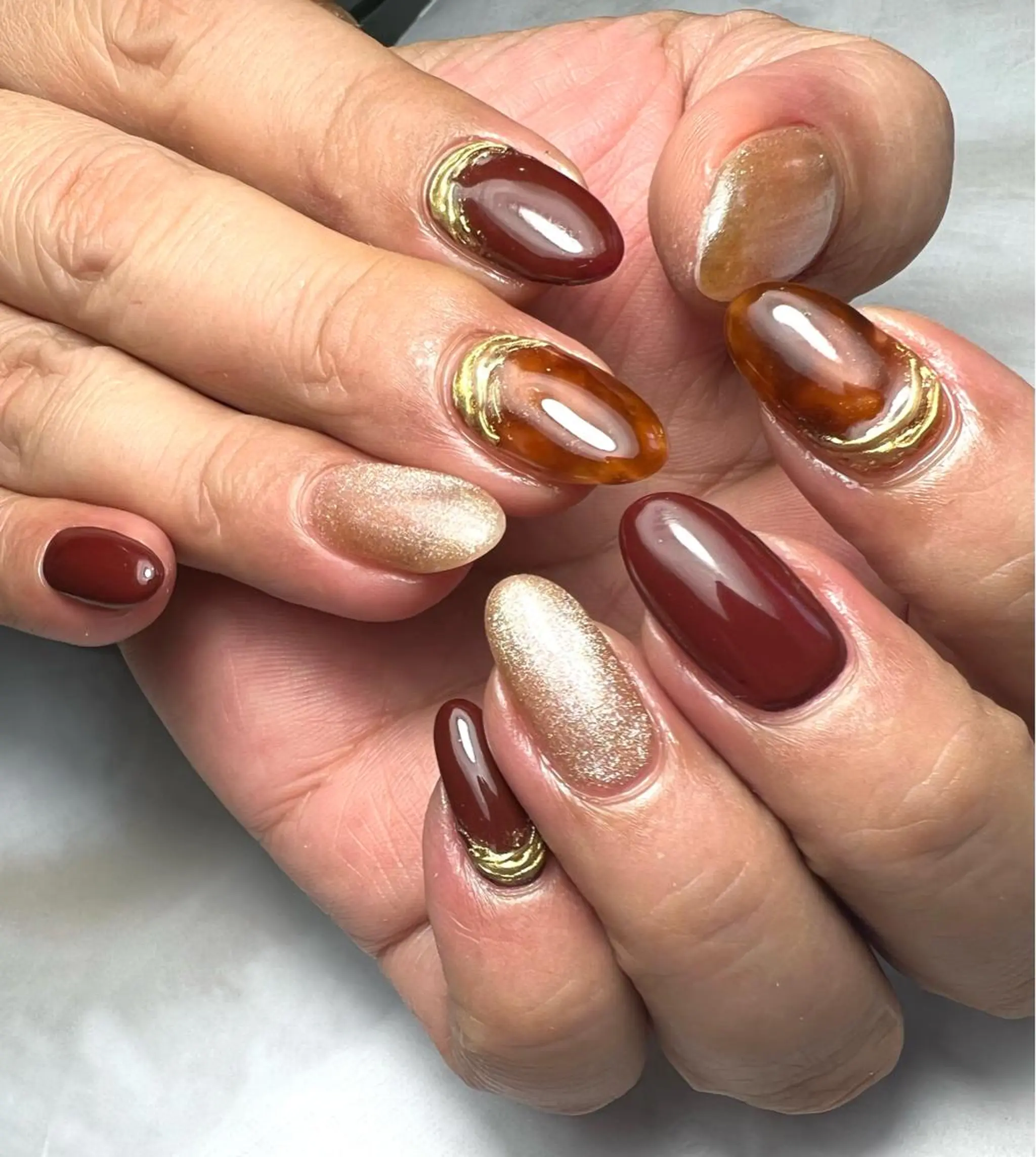 ネイル べっ甲ネイル ボルドー Kanna Yuki カンナユキのネイルデザイン