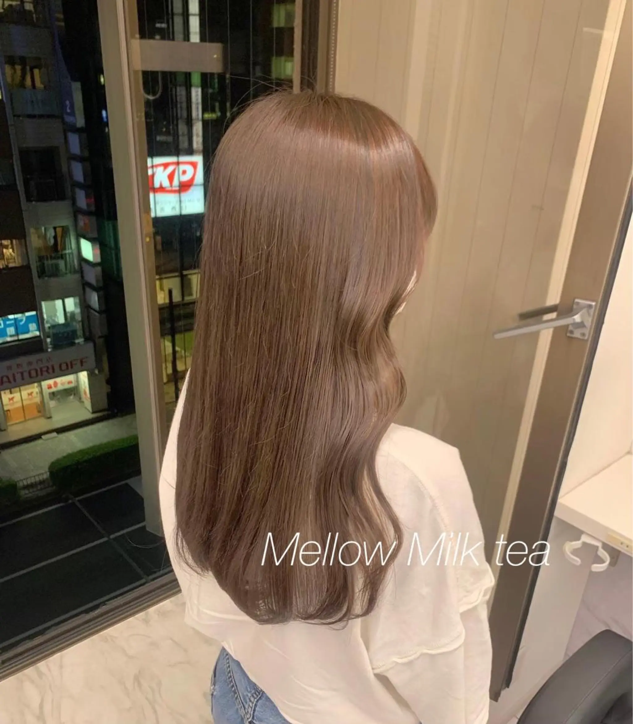 ロング 肌なじみベージュ 🦋azu🦋のヘアスタイル