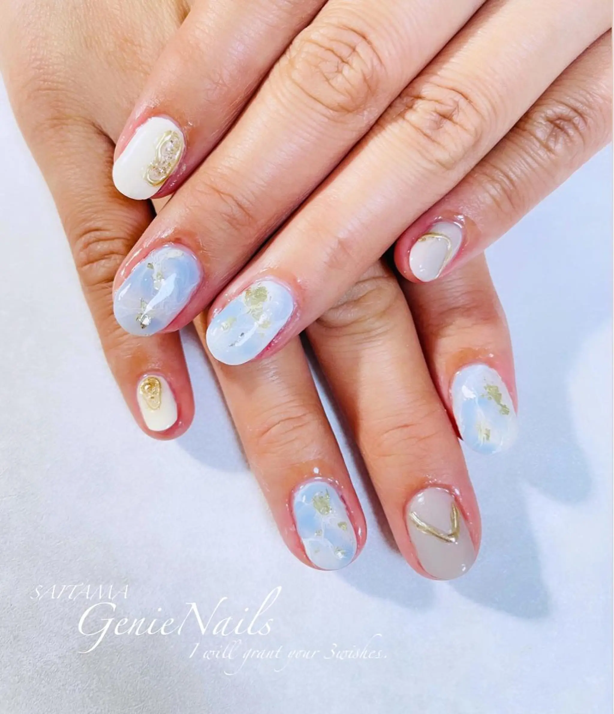ネイル ニュアンスネイル Genie Nailsのネイルデザイン