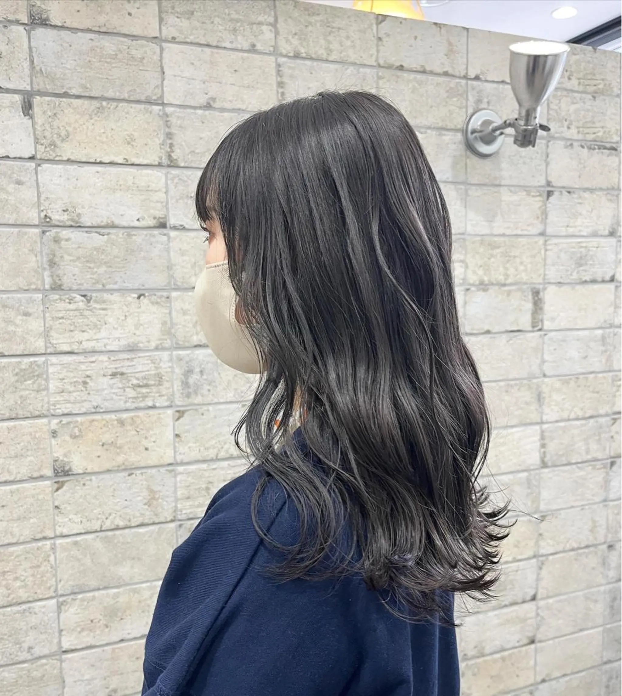 セミロング カラー SALOWIN 梅田茶屋町North店所属・橋本 桂のヘアスタイル