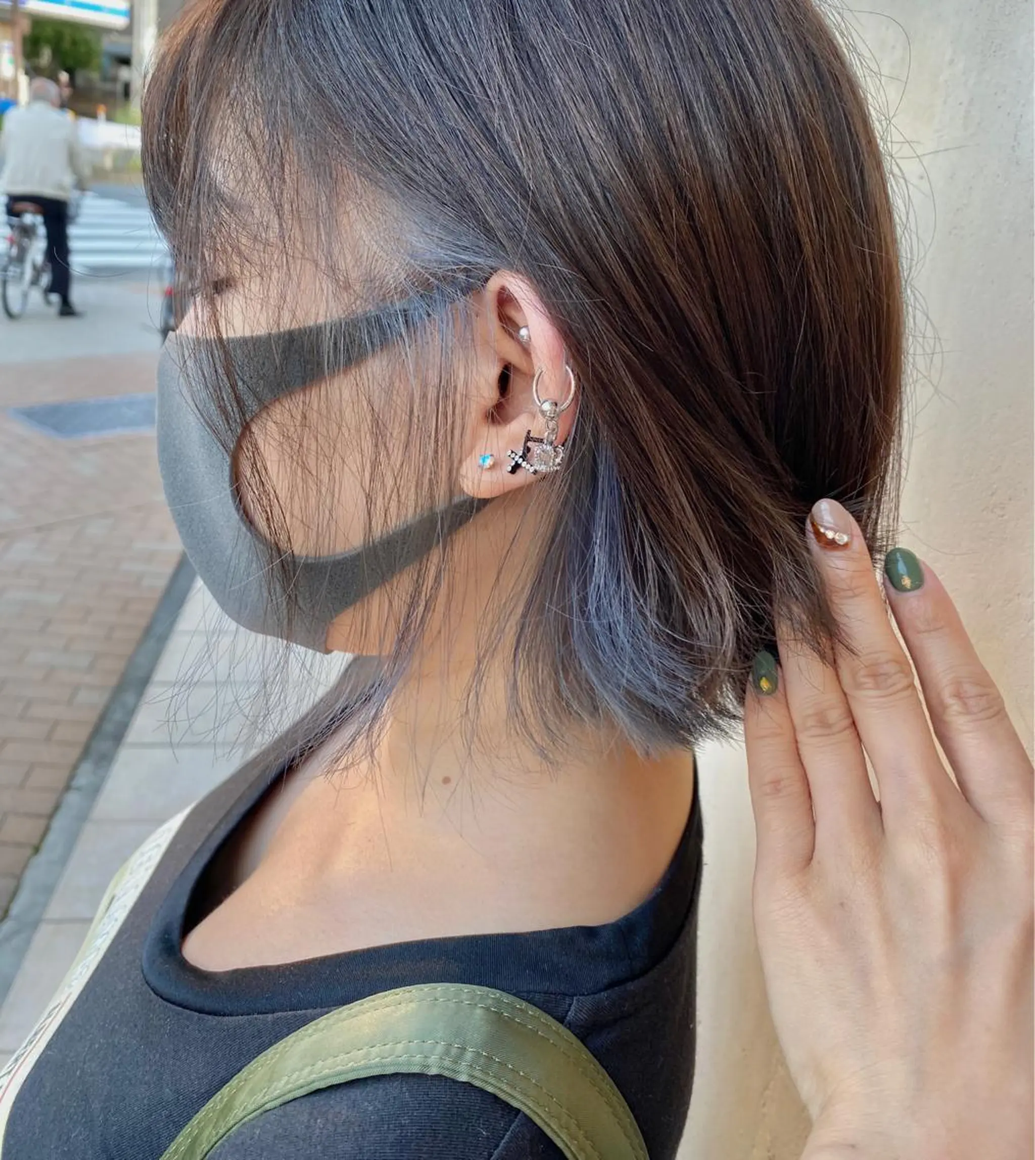 ショート カラー ブリーチ インナーカラー ボブ 森 早希絵のヘアスタイル