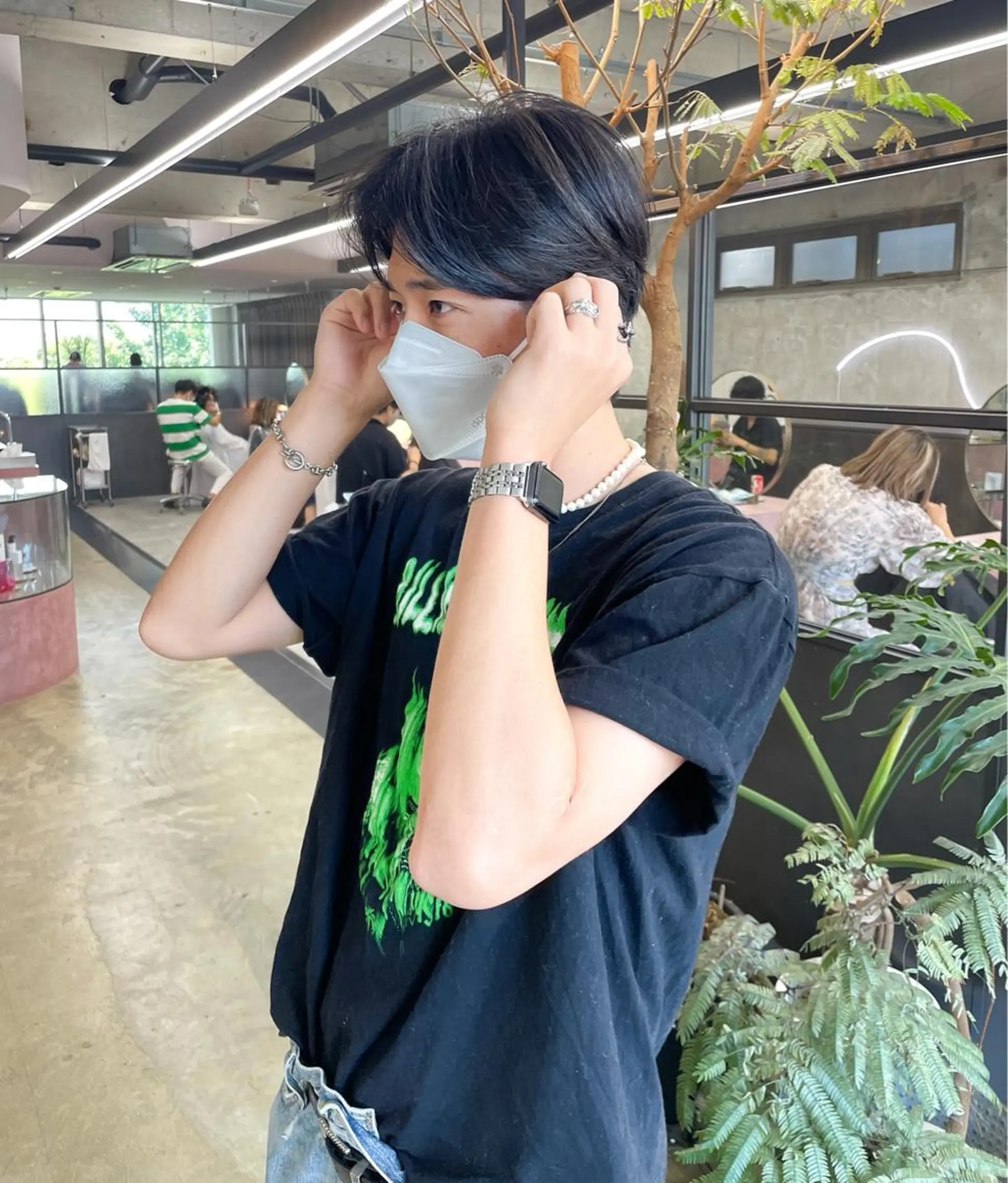 メンズ センターパート 刈り上げ カット 縮毛矯正 メンズパーマ/ 山口大輝のヘアスタイル