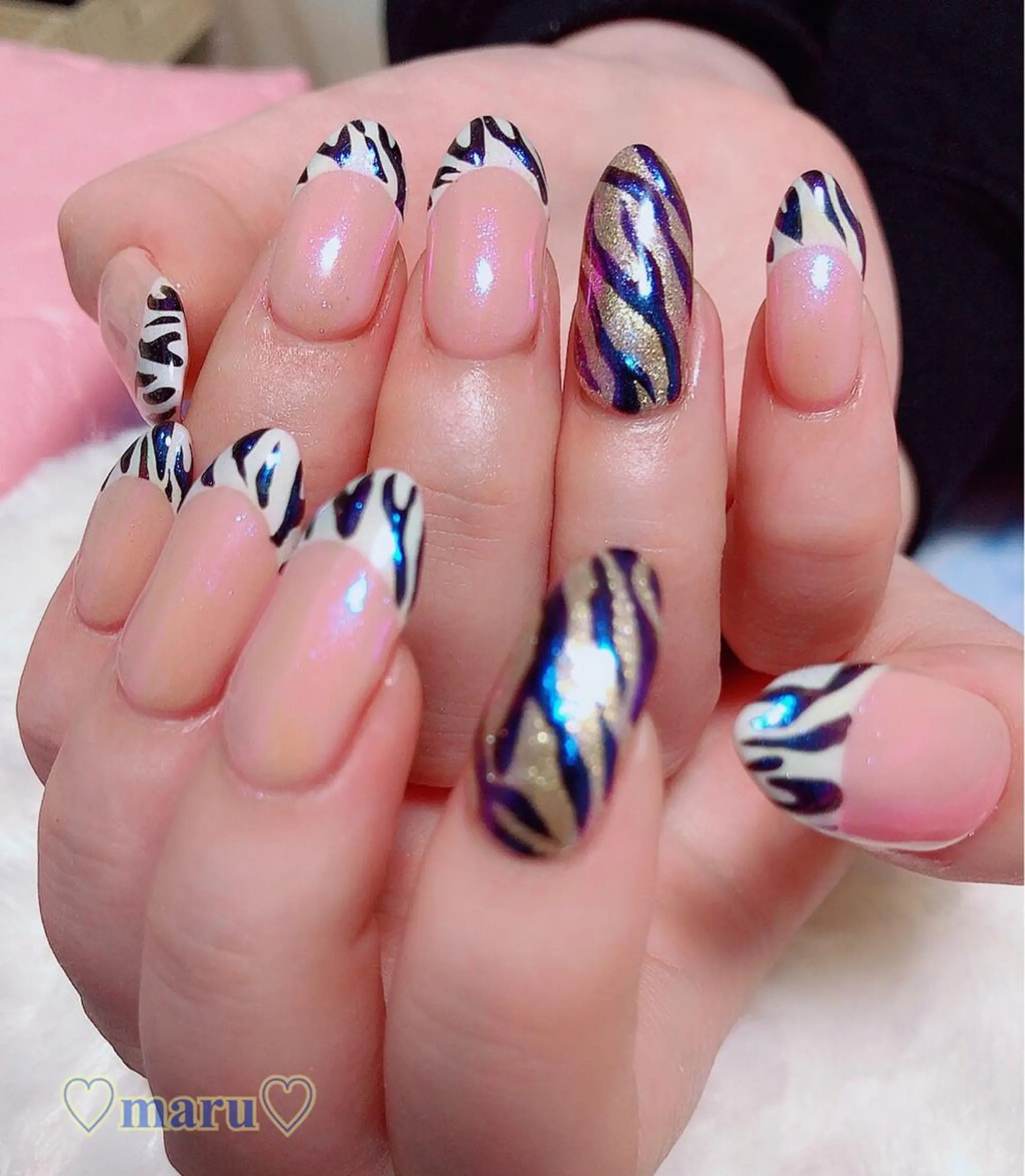 ネイル ハンドネイル フットネイル まるみ ♡のネイルデザイン