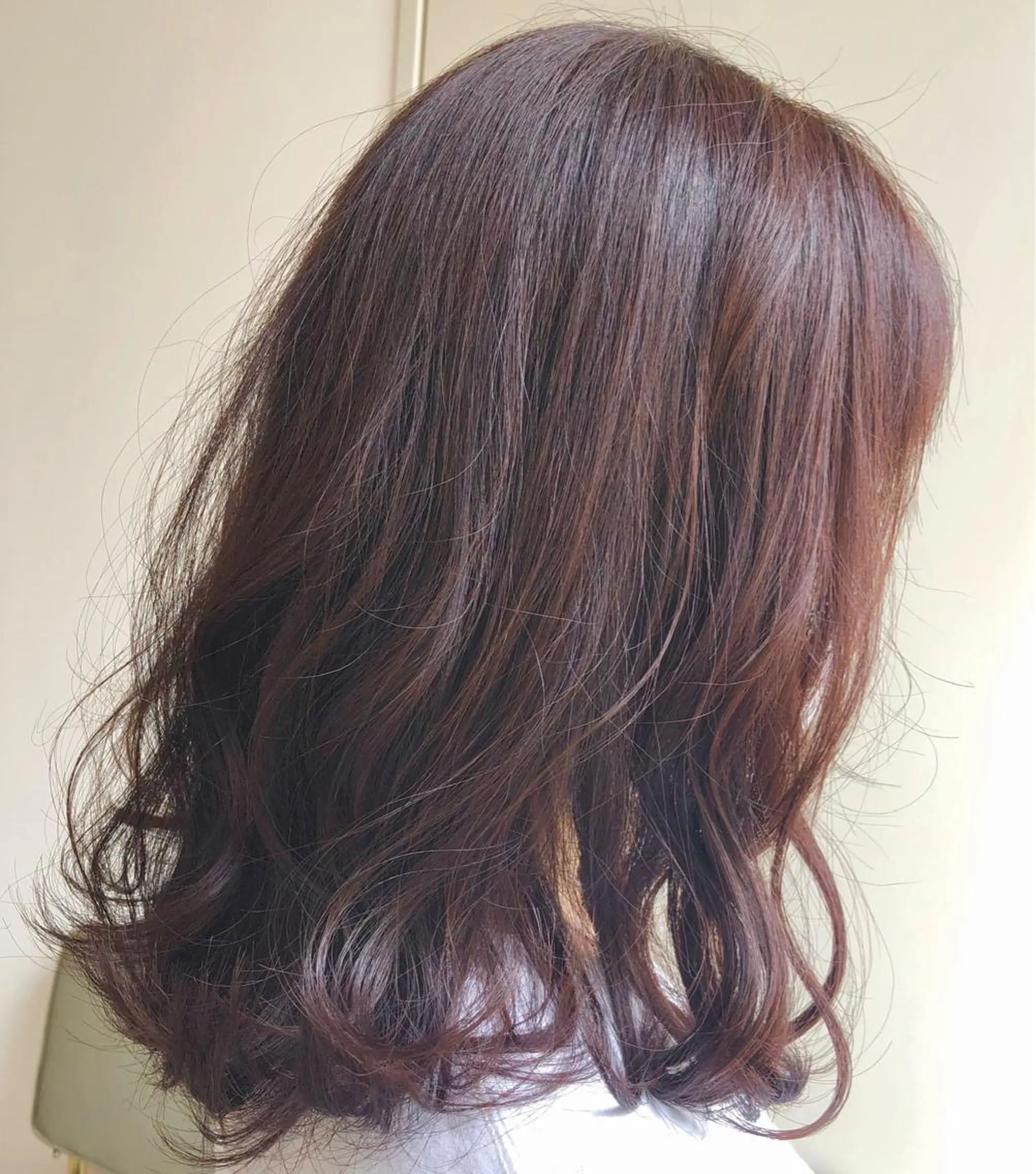 セミロング カラー ヘアアレンジ 🍎吉川浩生 トップスタイリストのヘアスタイル