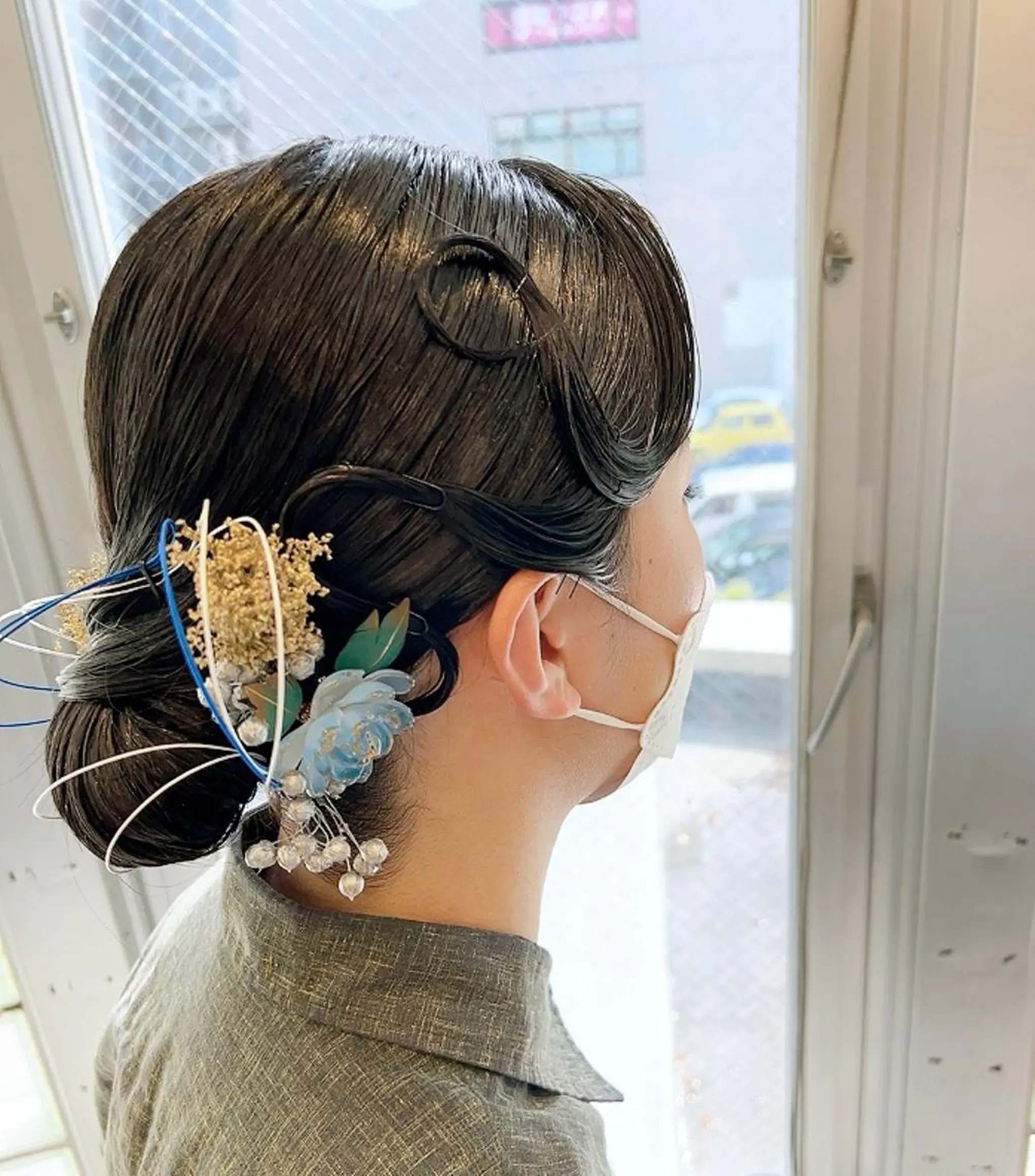 ミディアム ヘアアレンジ 髪飾り ヘアセット 池田 みのりのヘアスタイル