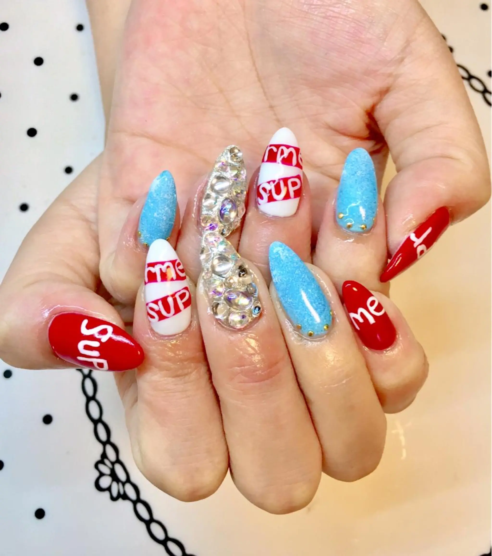 ネイル ハンドネイル nailsalon sugarr所属・nailist cocoのネイルデザイン
