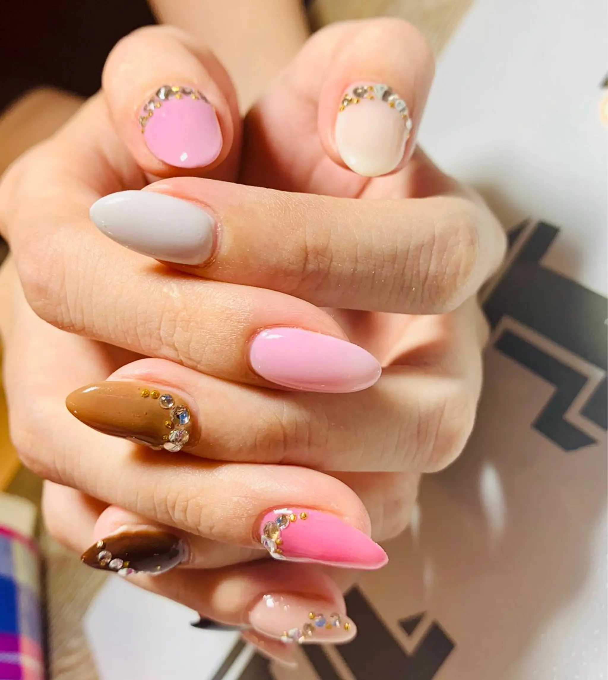 ネイル ハンドネイル JuniNail 주니네일🇰🇷suのネイルデザイン