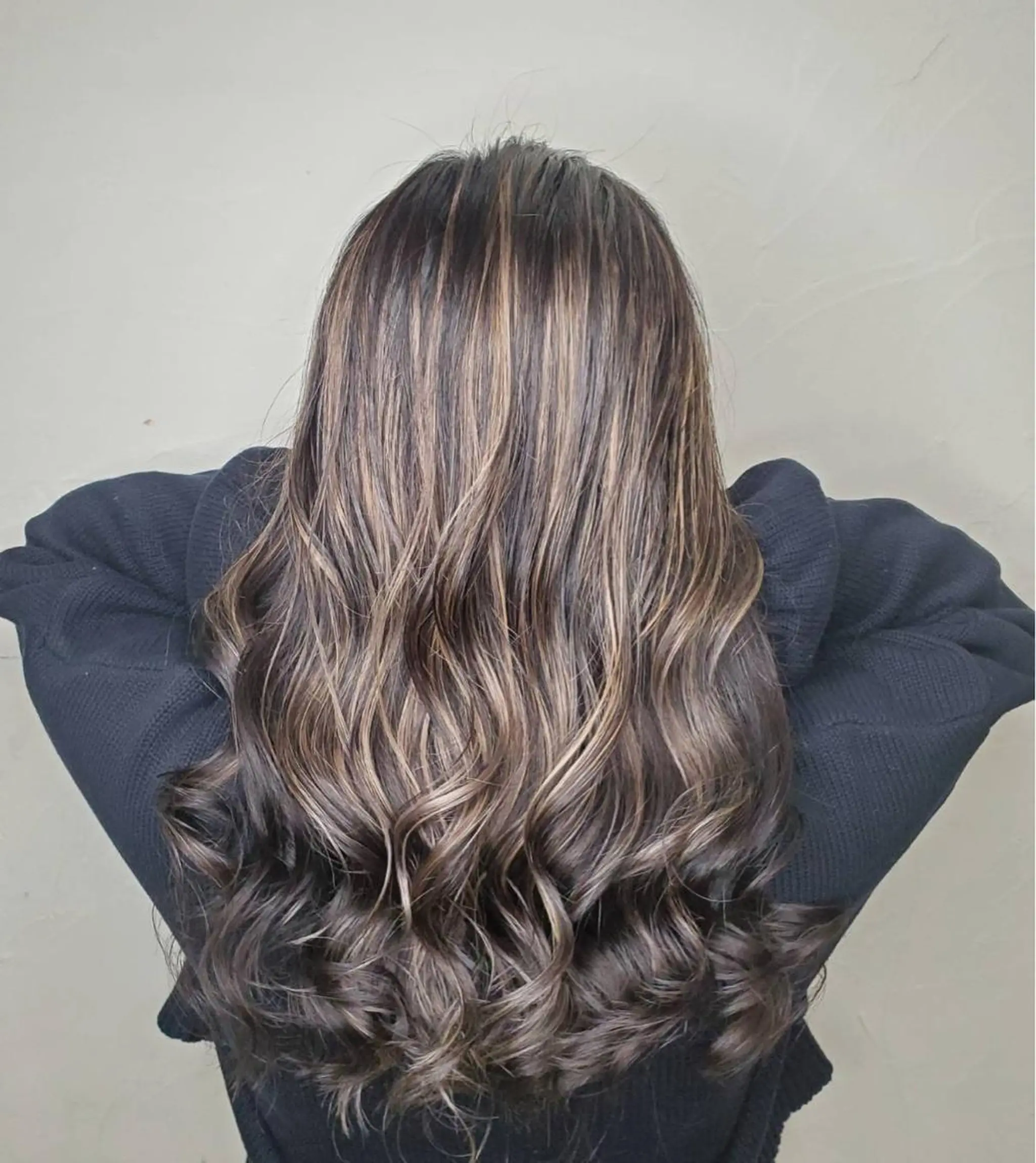 ロング ヘアカラー トリートメント L STUDIO心斎橋店所属・派手髪支持率No1 Eisukeのヘアスタイル