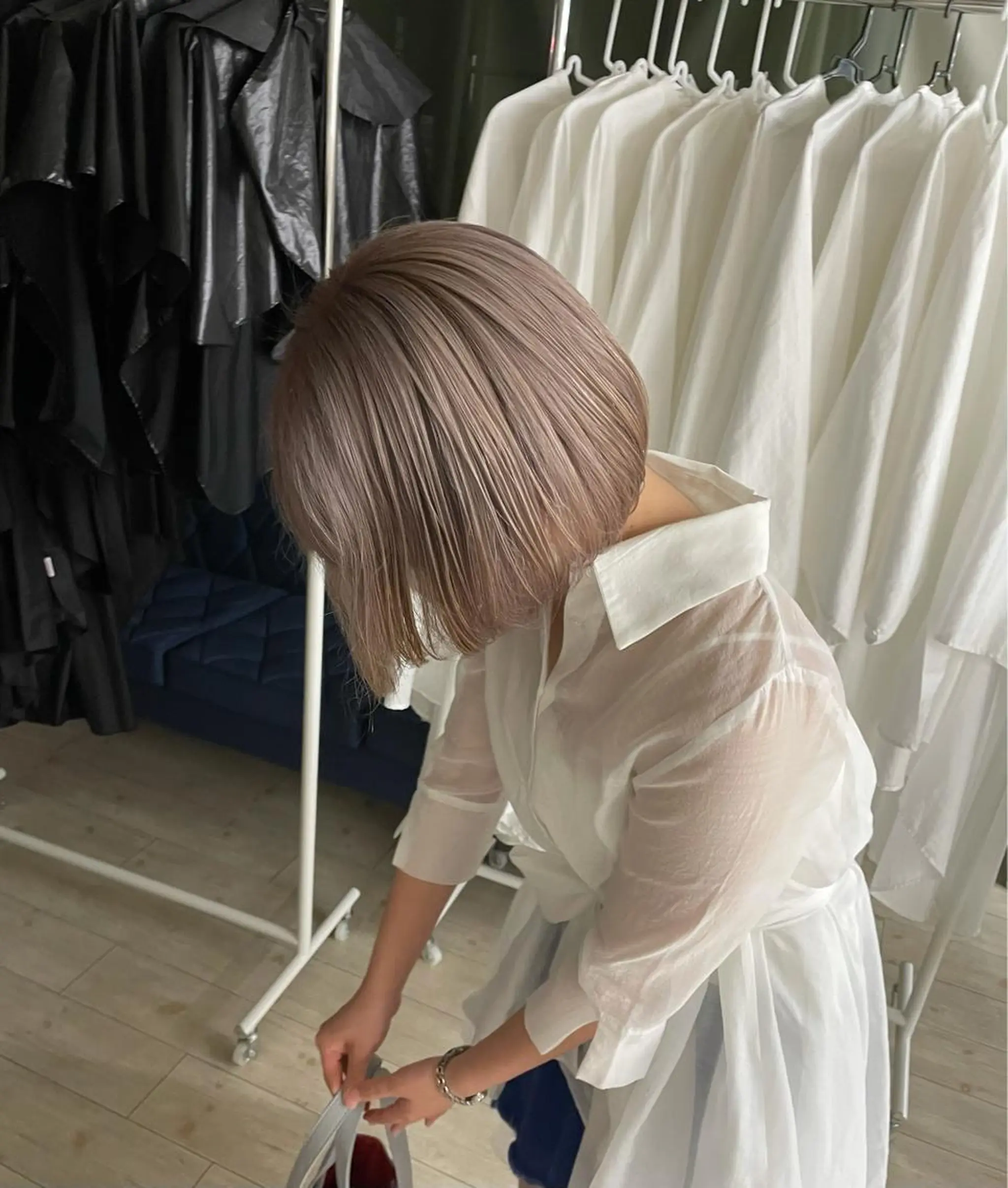 ミディアム パープルカラー ヘアカラー 心斎橋/海外レイヤー 募集中三好玲奈のヘアスタイル