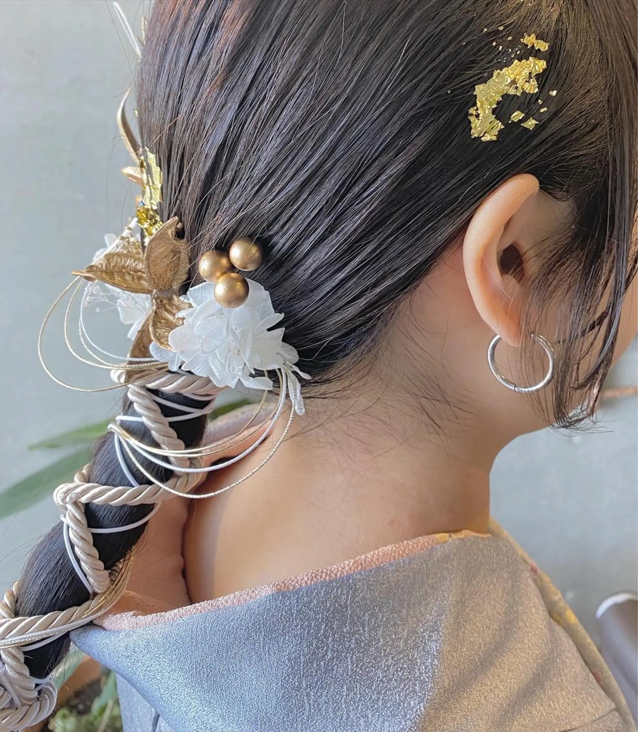 ロング カラー パーマ ヘアアレンジ メンズ キッズ ネイル マツエク・マツパ アイブロウ モリモト サナのヘアスタイル