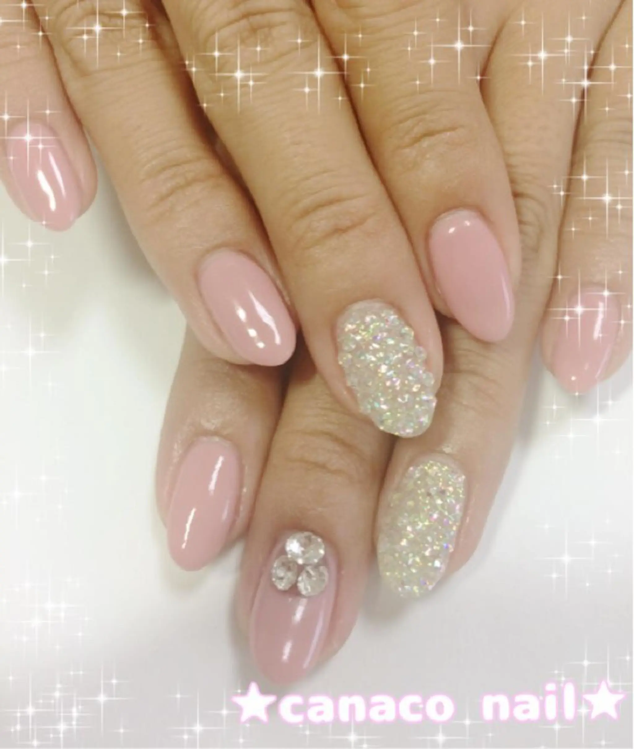 ネイル ストーンネイル ハンドネイル ハンドケア Felice所属・ベテランネイル cnc  nailのネイルデザイン