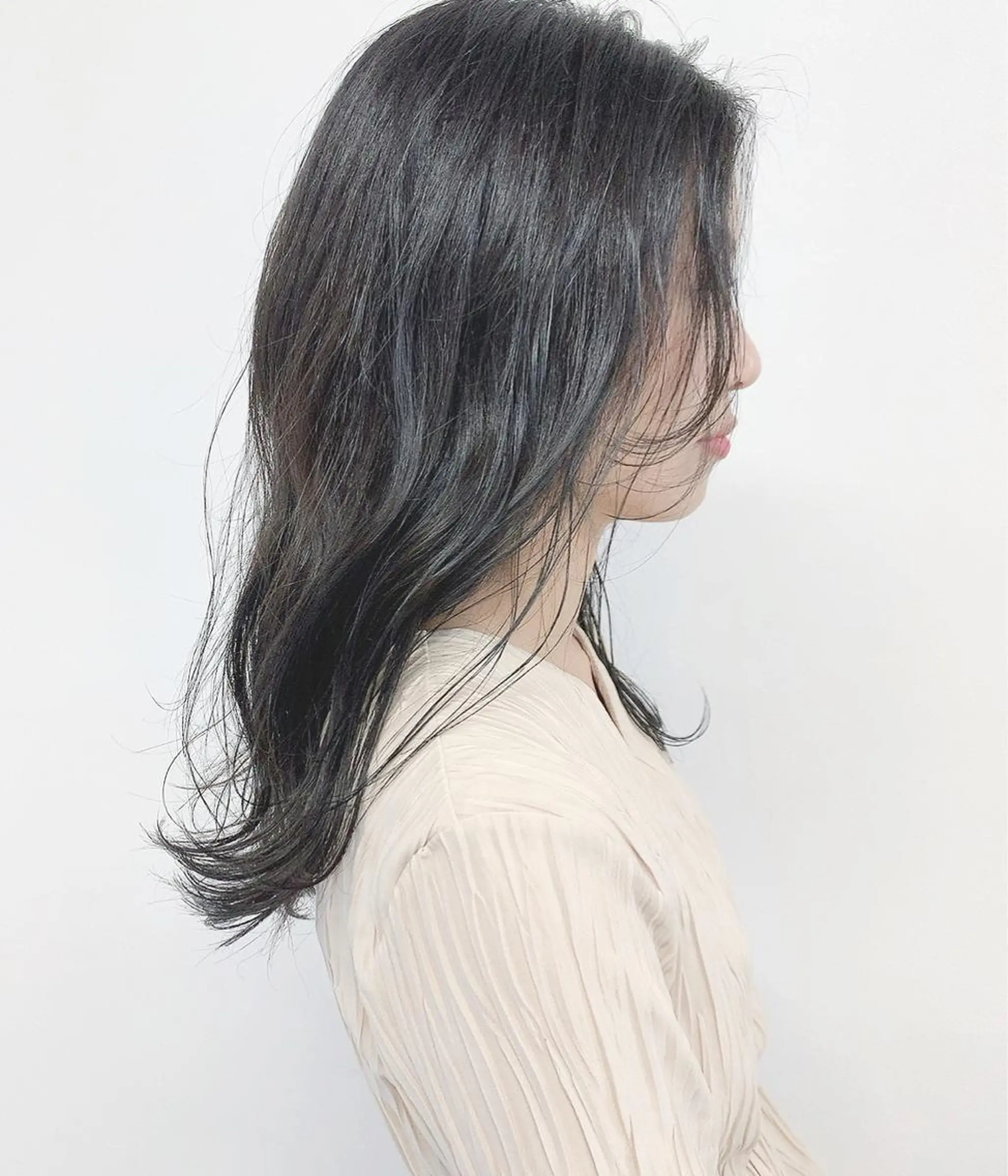 セミロング カラー 🔵暗髪　特化🔵 梅田・増田のヘアスタイル