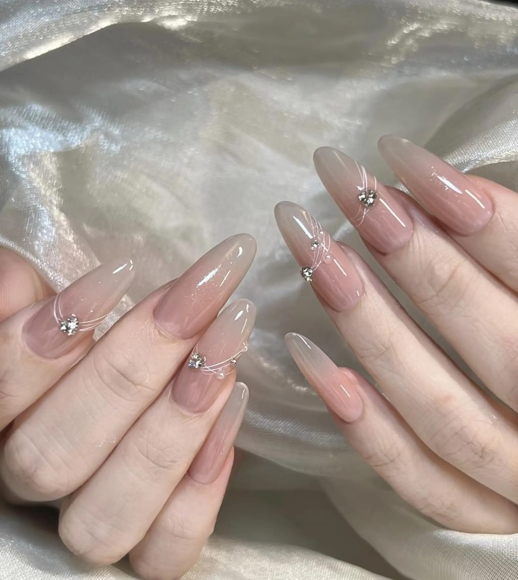 ネイル ハンドネイル ハンドケア 🍑 momo_nailのネイルデザイン