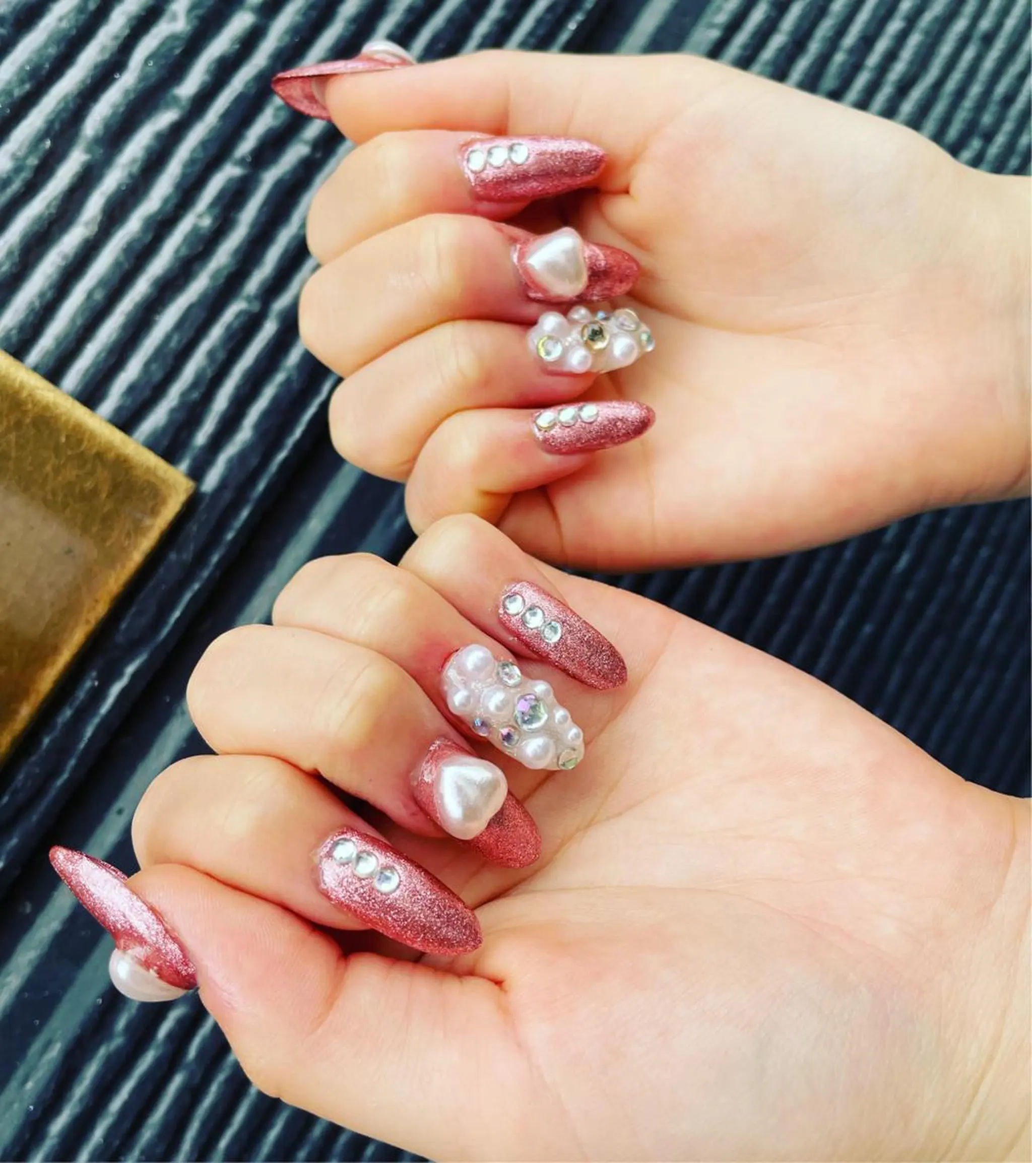 ネイル ハンドネイル CRAZY NAILのネイルデザイン