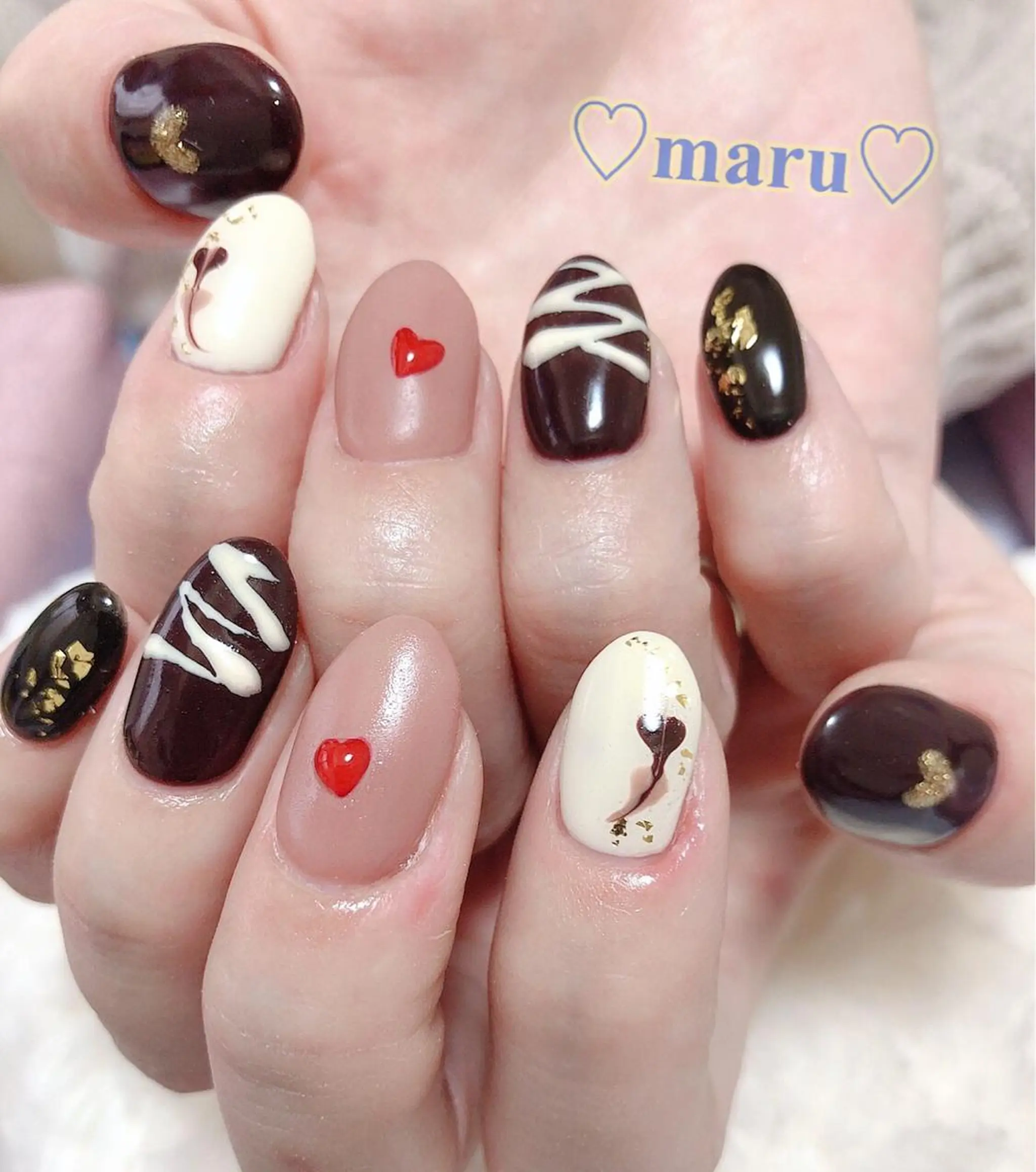 ネイル ハンドネイル フットネイル まるみ ♡のネイルデザイン