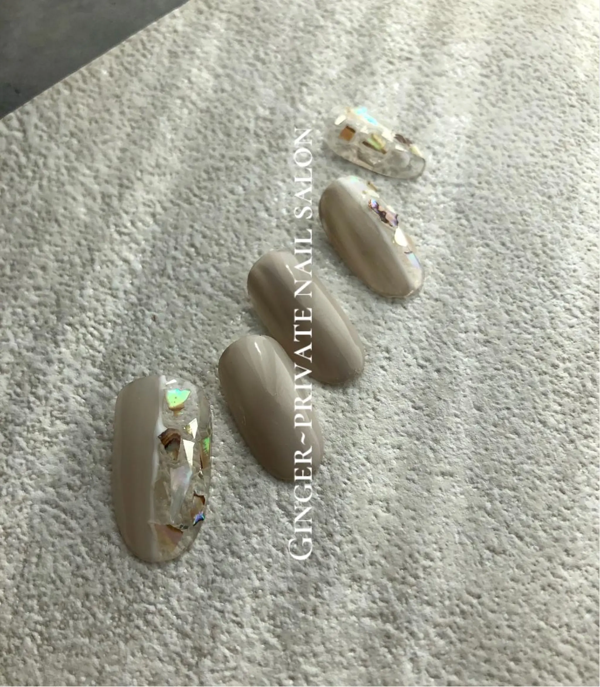 ネイル フットネイル グラデーション ニュアンスネイル オフィスネイル GinGer nail salonのネイルデザイン