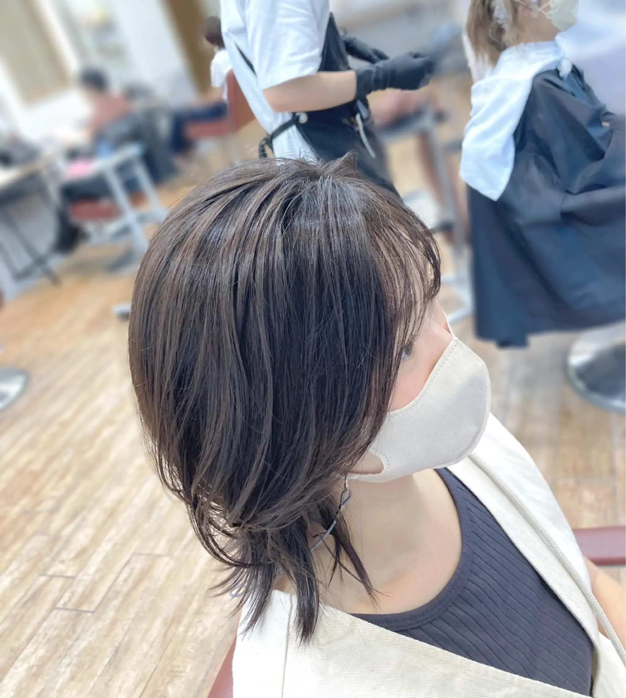 ミディアム カラー 菅原 綾のヘアスタイル