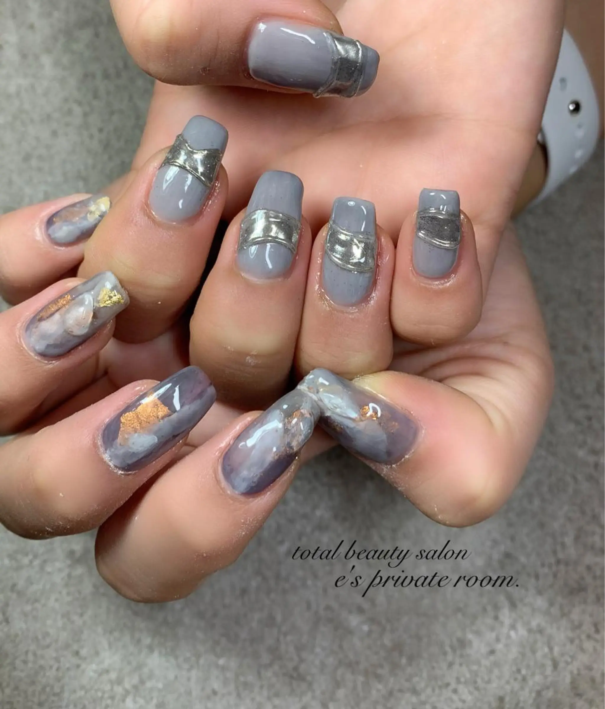 ネイル LAVISH nail salonのネイルデザイン