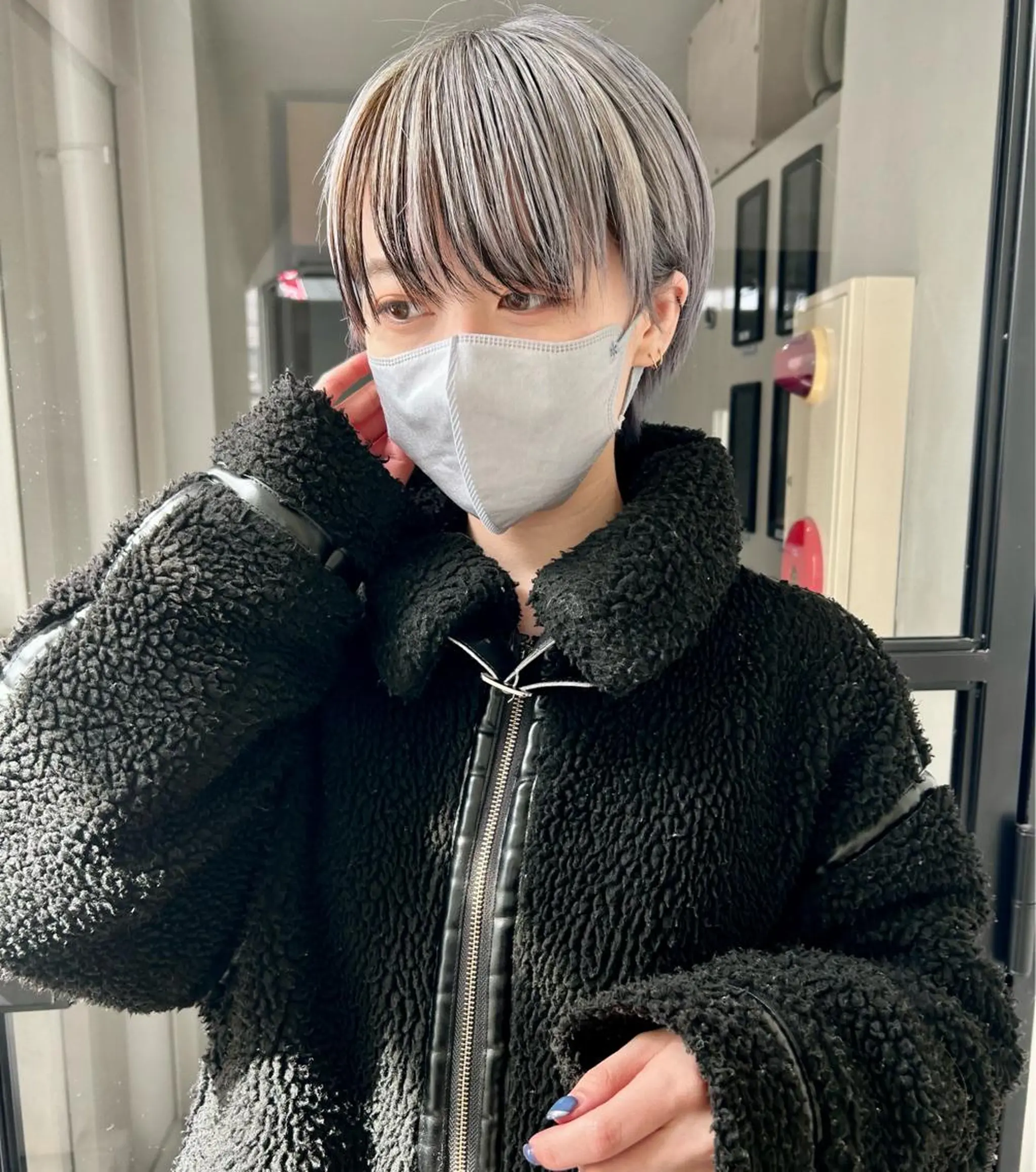 ショート カラー 原田 朱里のヘアスタイル